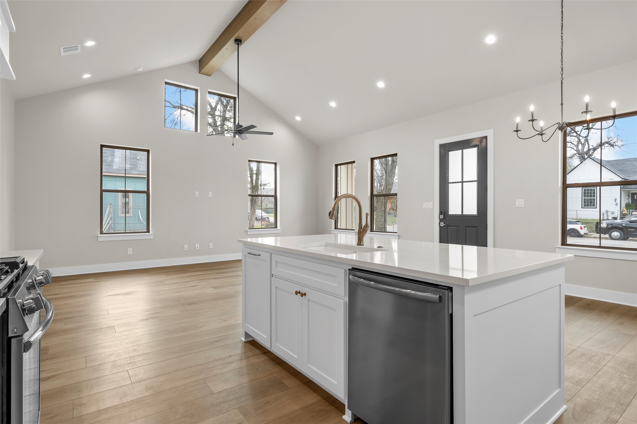 529 N 10th Street