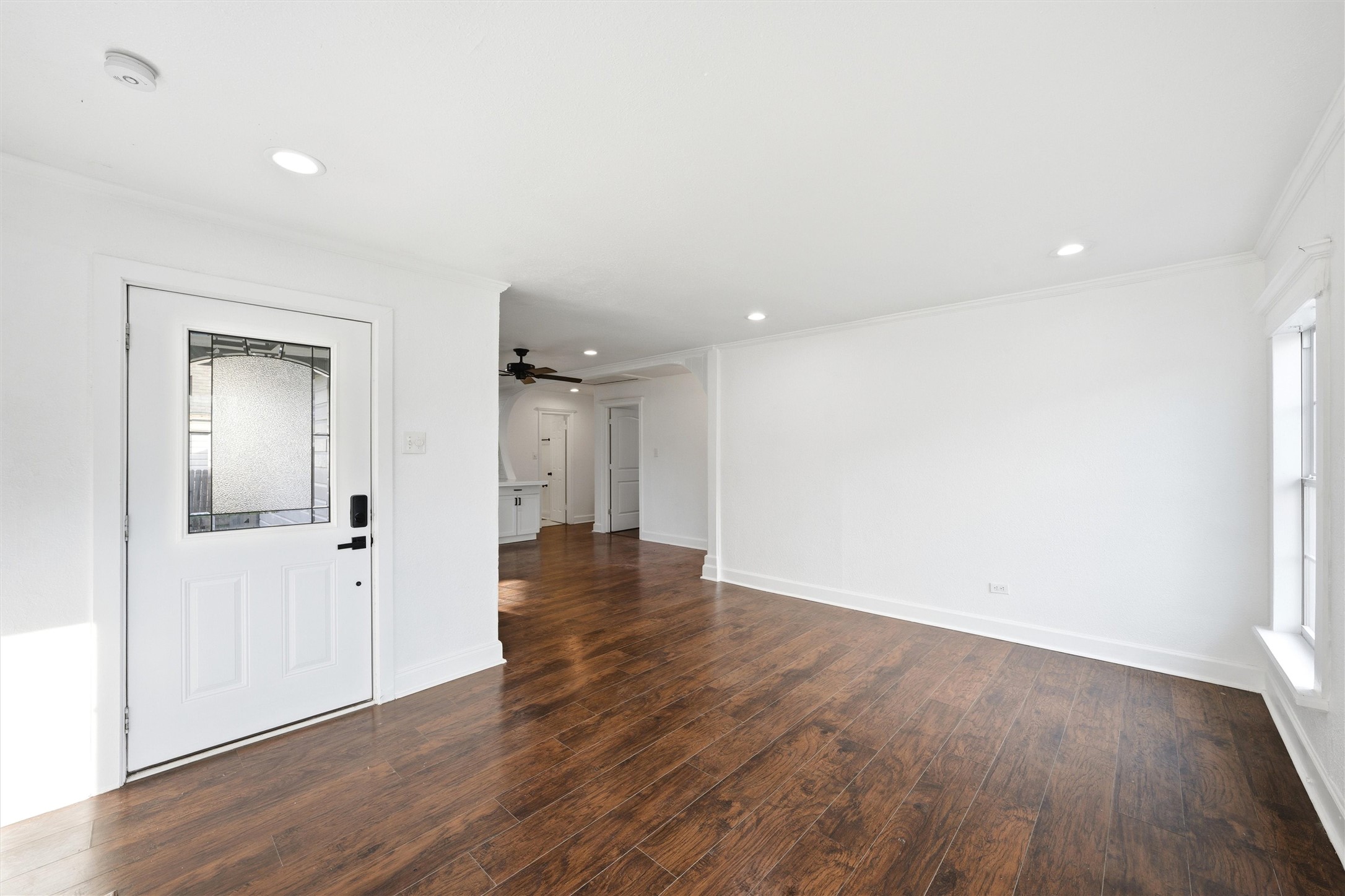 2712 Live Oak Avenue