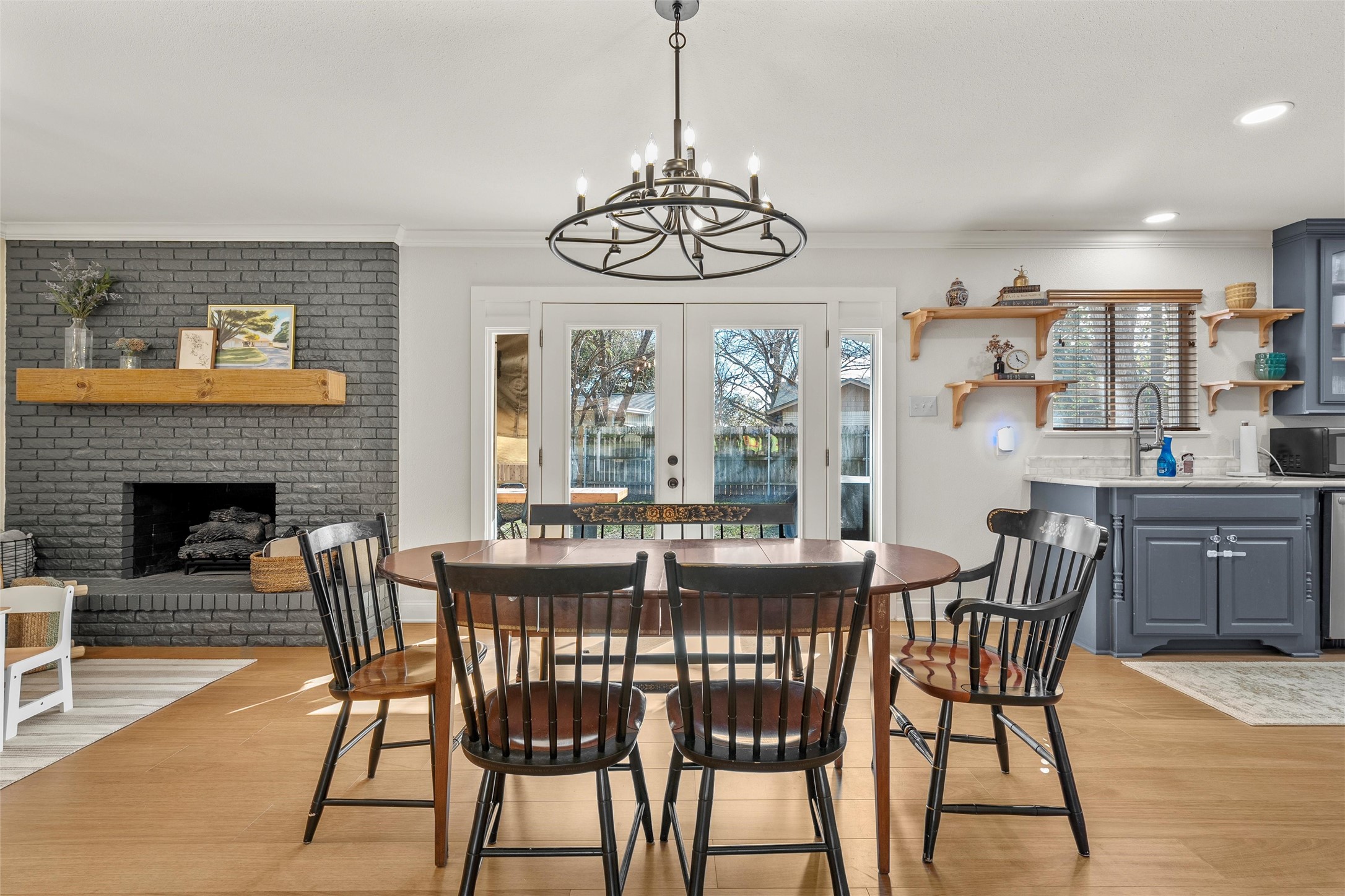 5424 Lake Lindenwood Drive