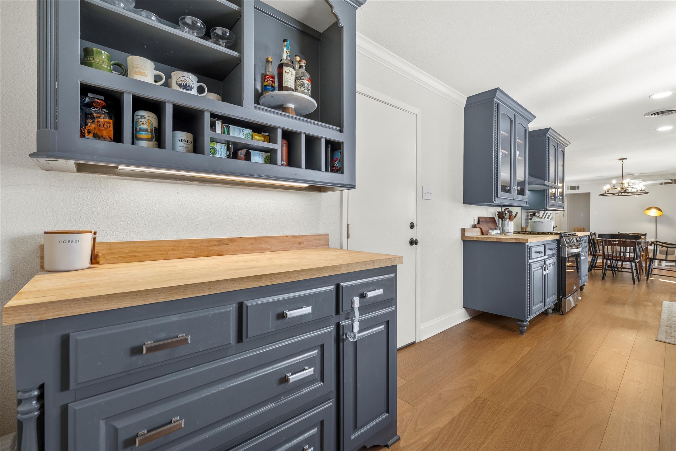 5424 Lake Lindenwood Drive