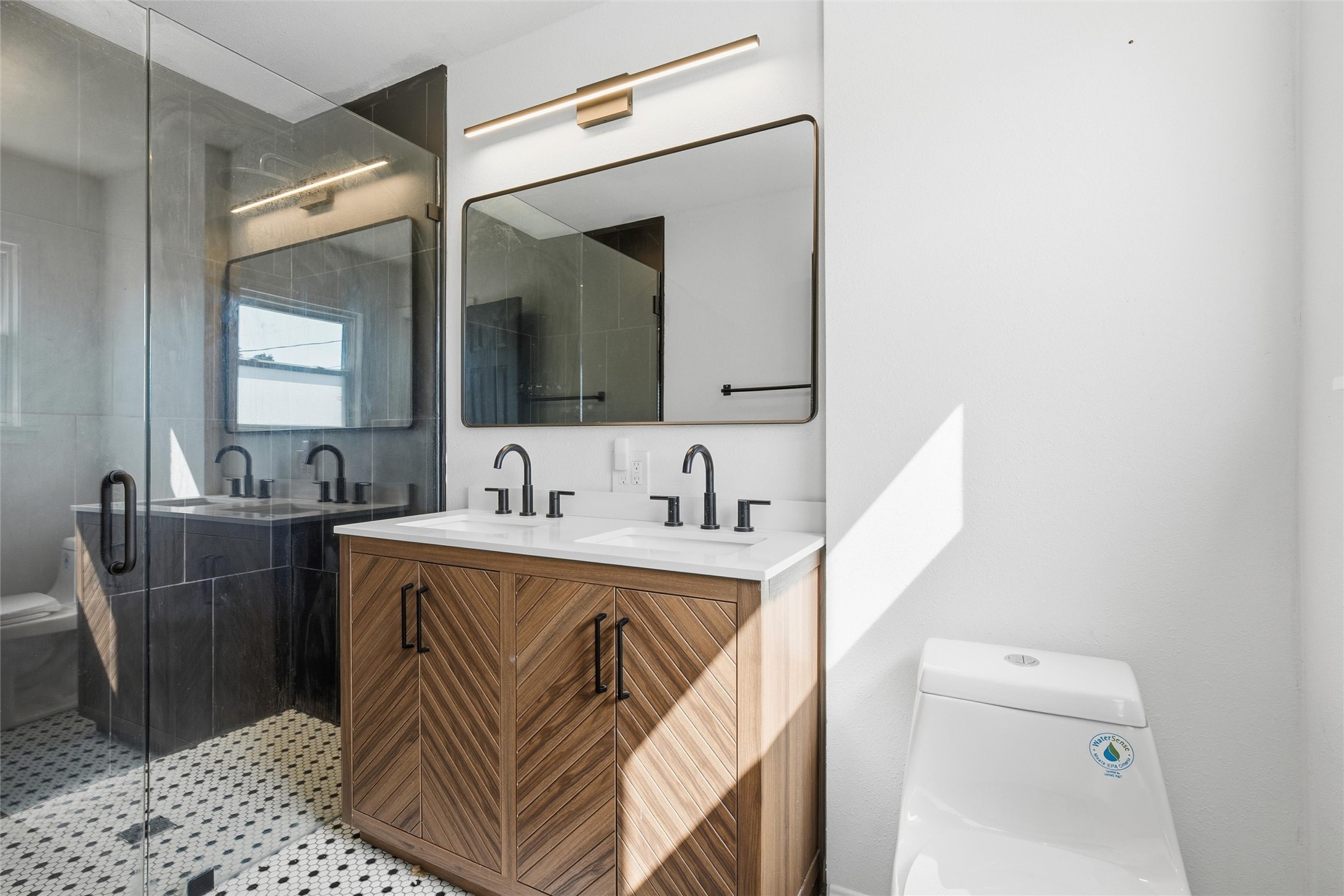 3313 Greenwood Drive