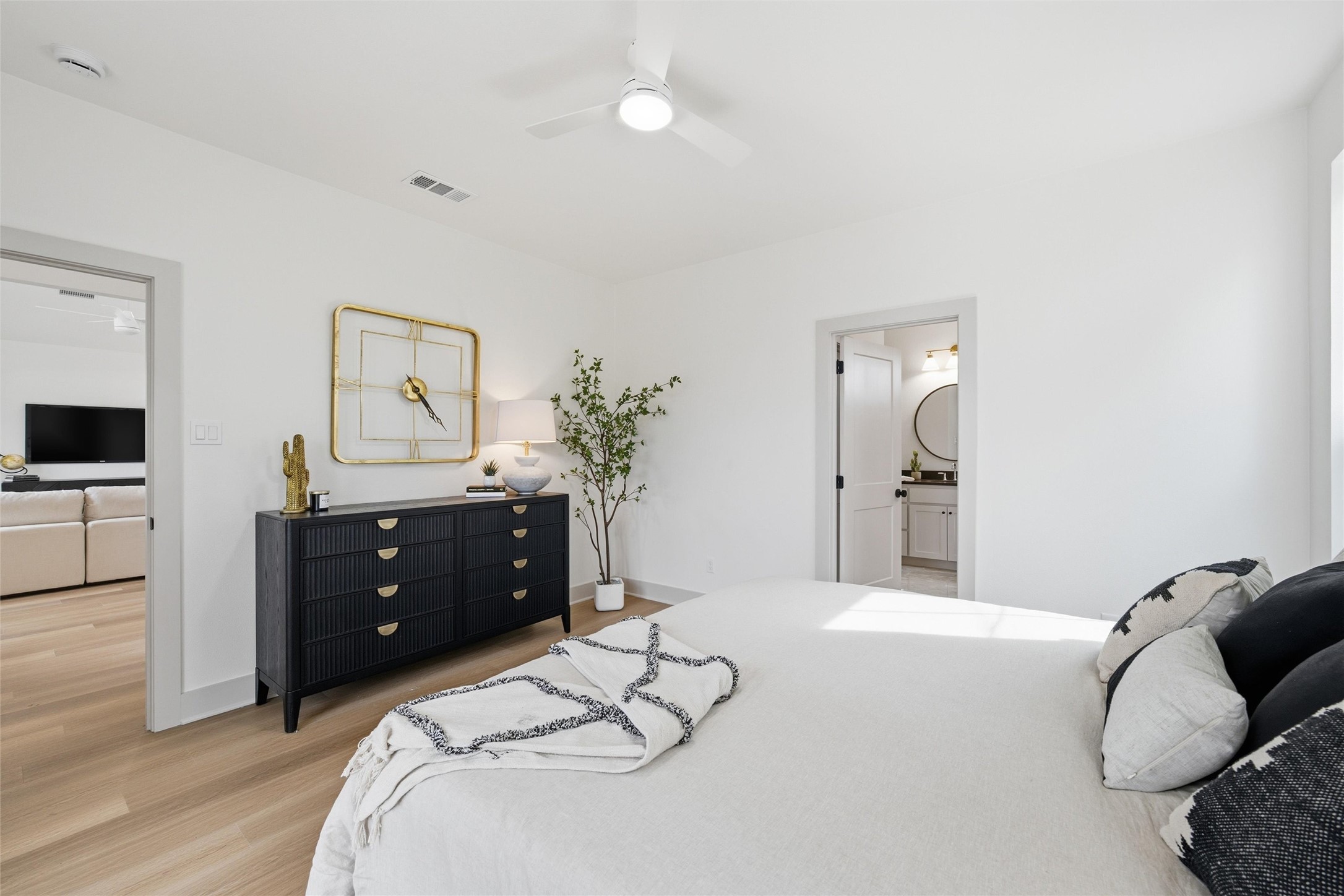 538 Proctor Avenue