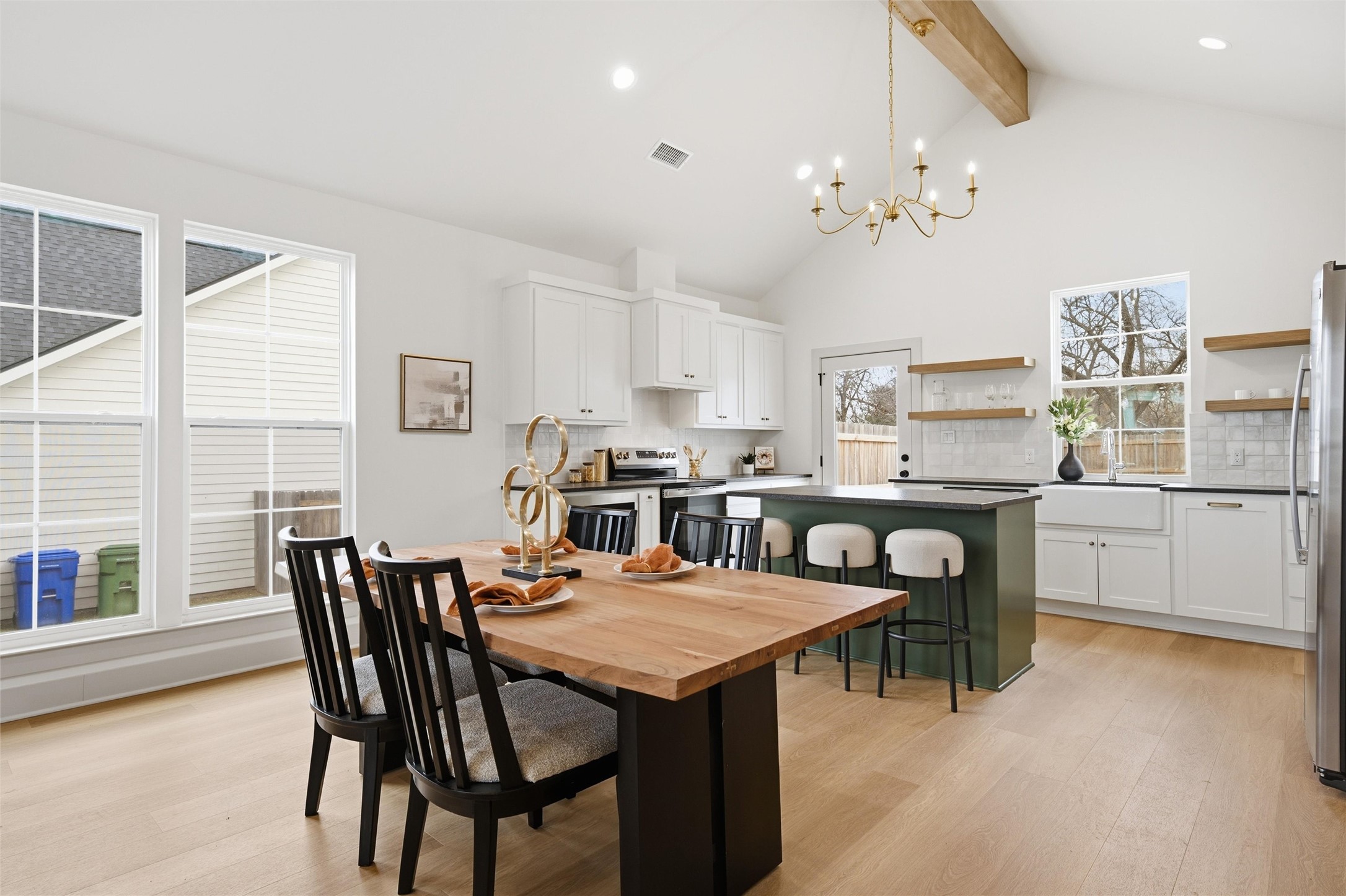 538 Proctor Avenue
