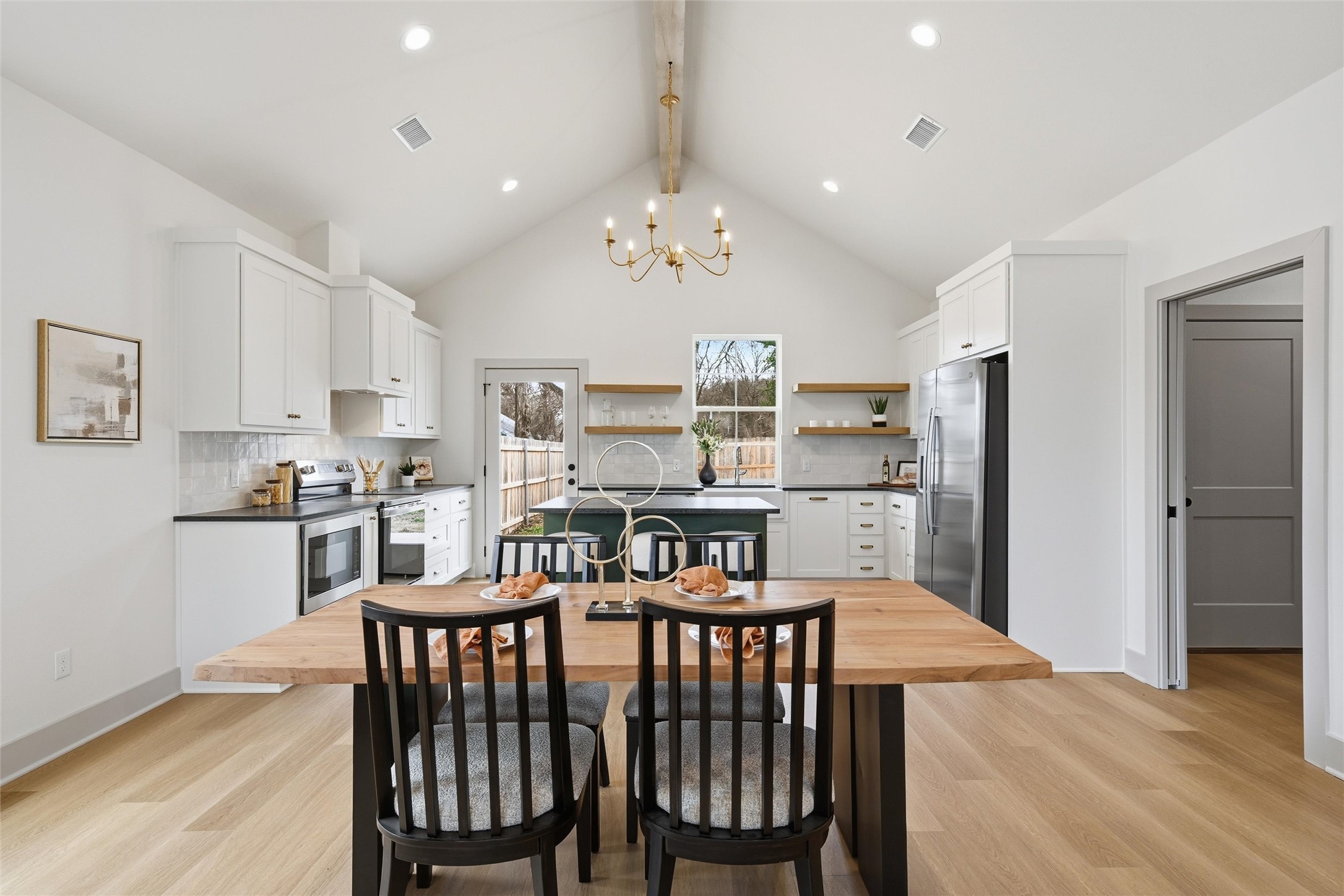 538 Proctor Avenue