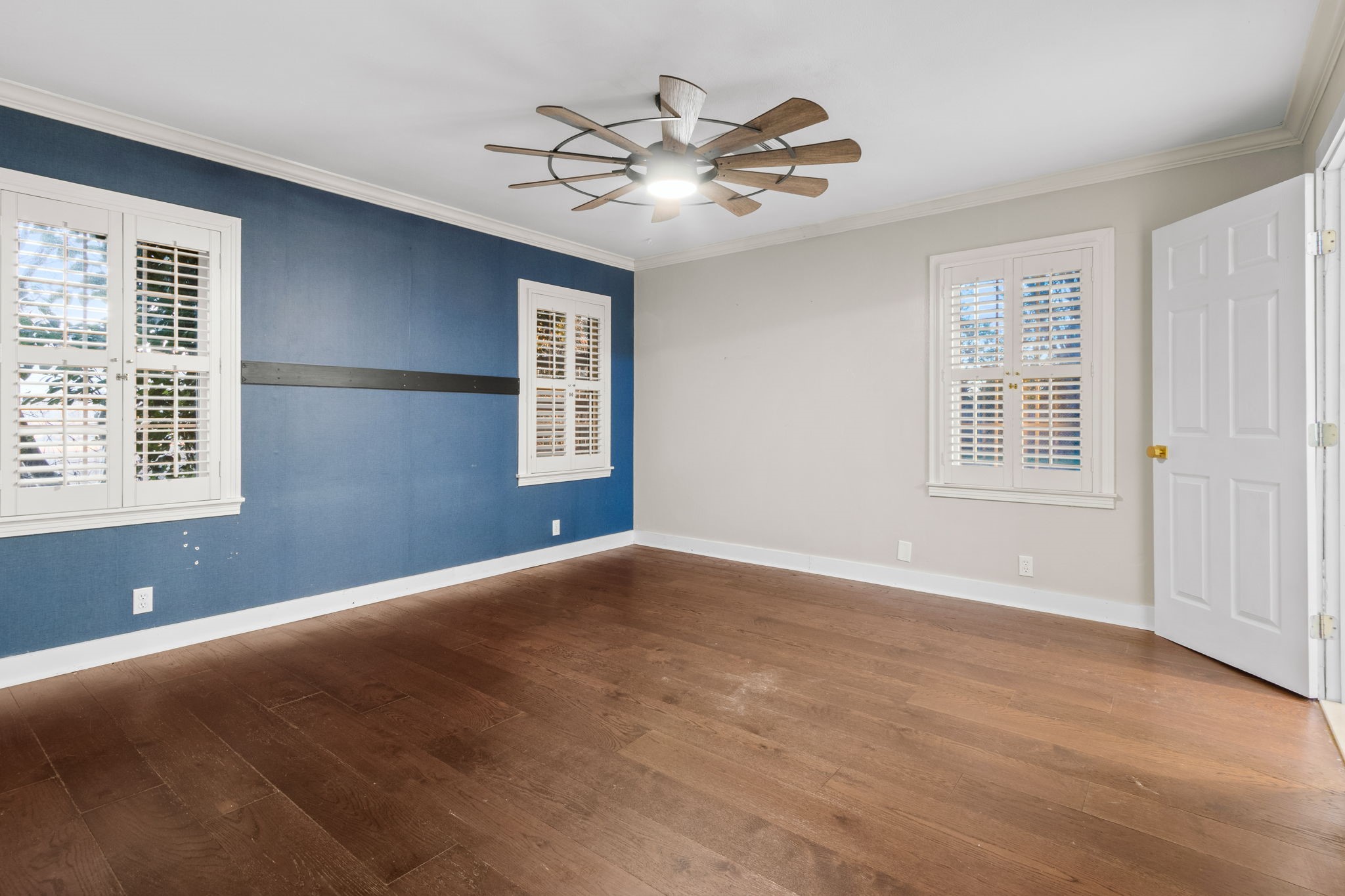 2208 Lake Ridge Circle