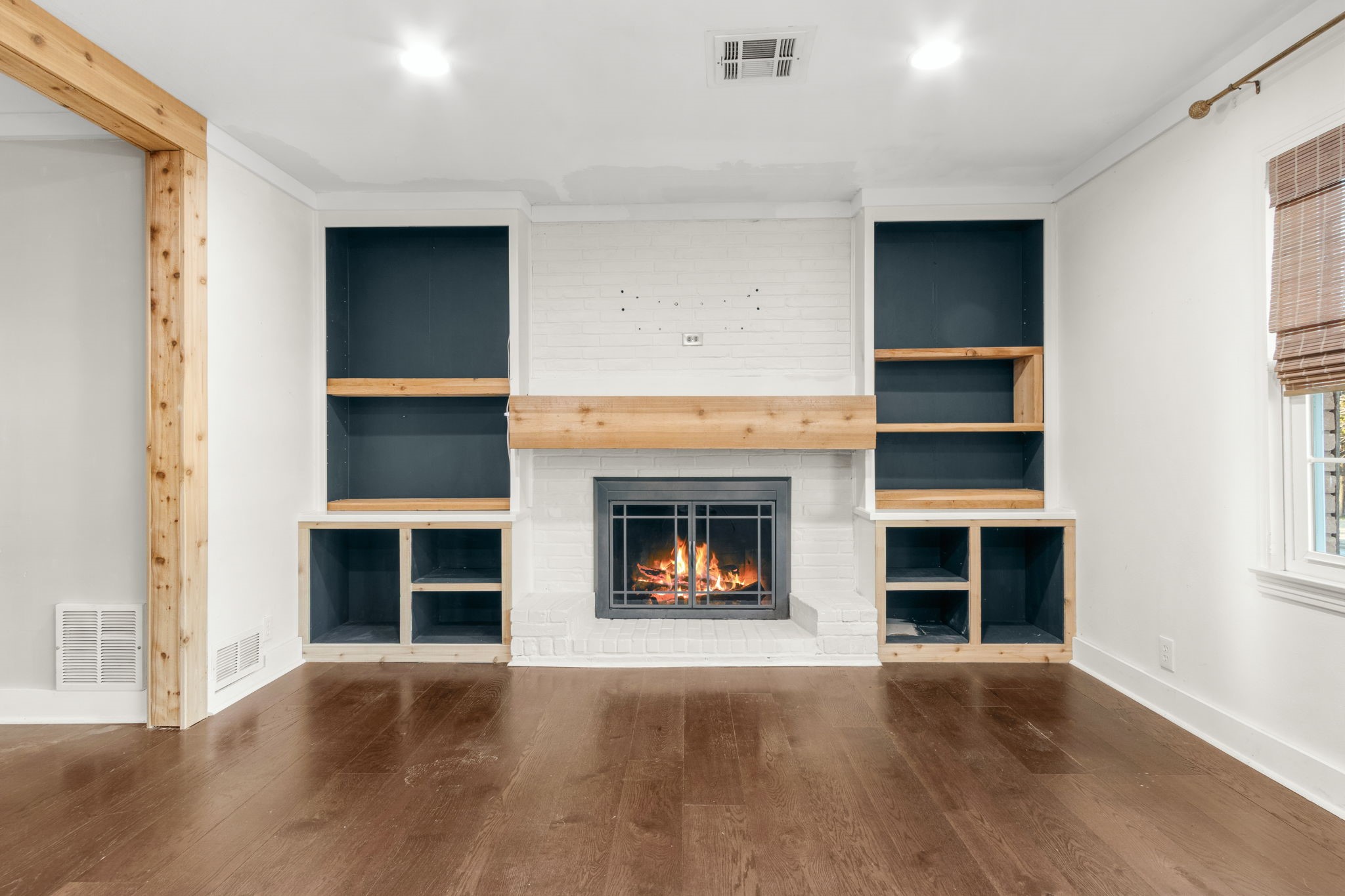 2208 Lake Ridge Circle