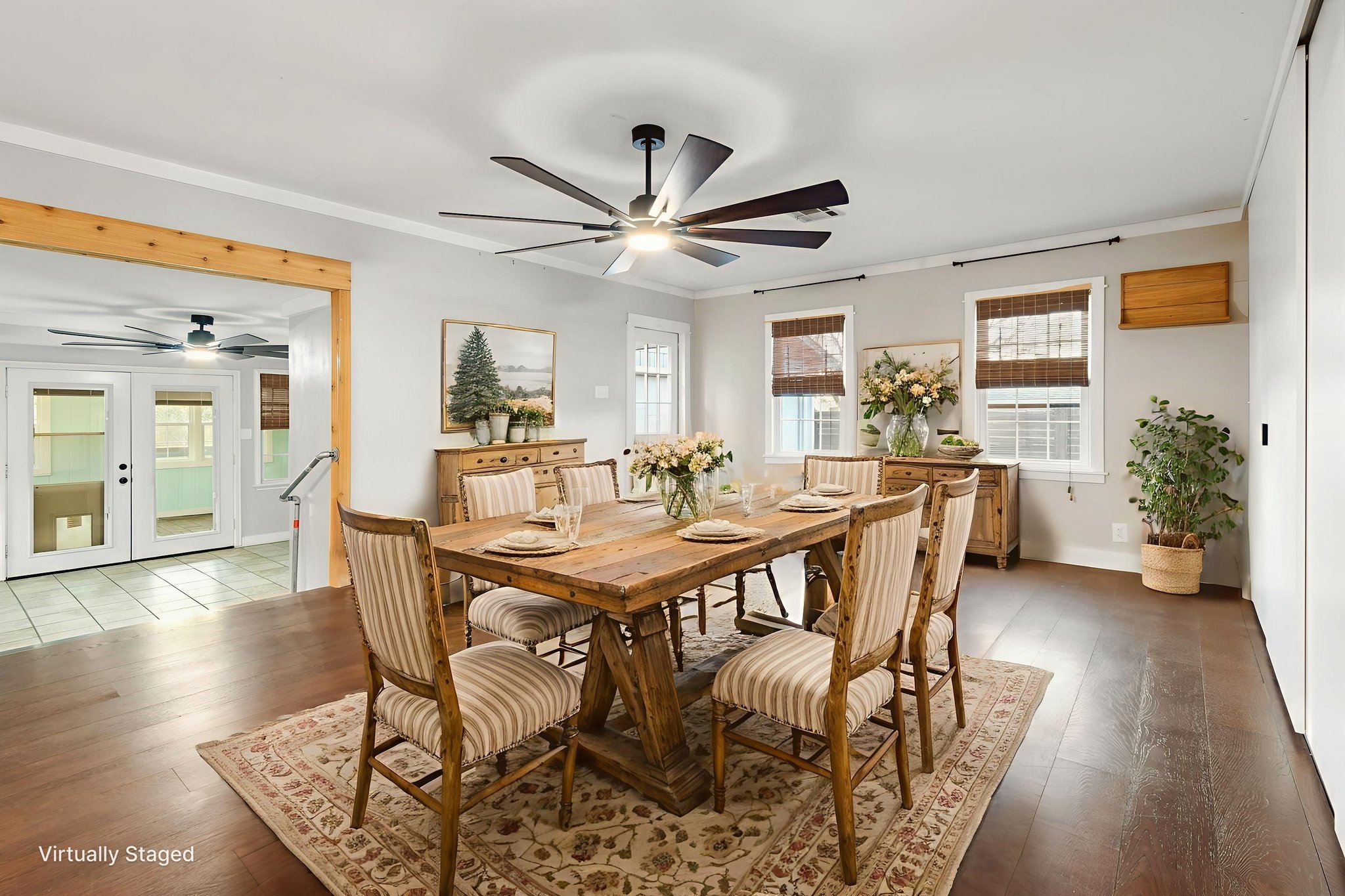 2208 Lake Ridge Circle