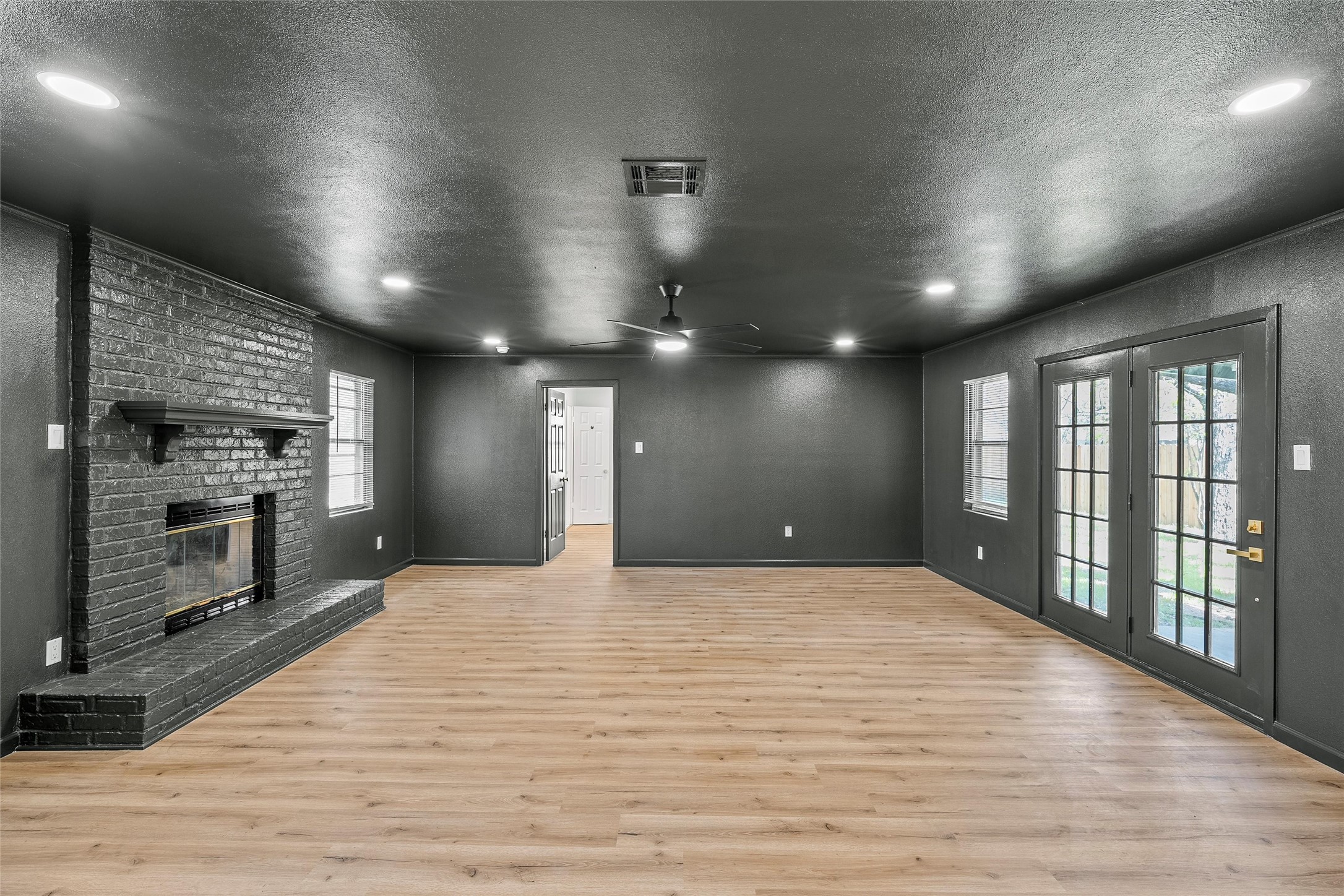535 N Stefka Drive