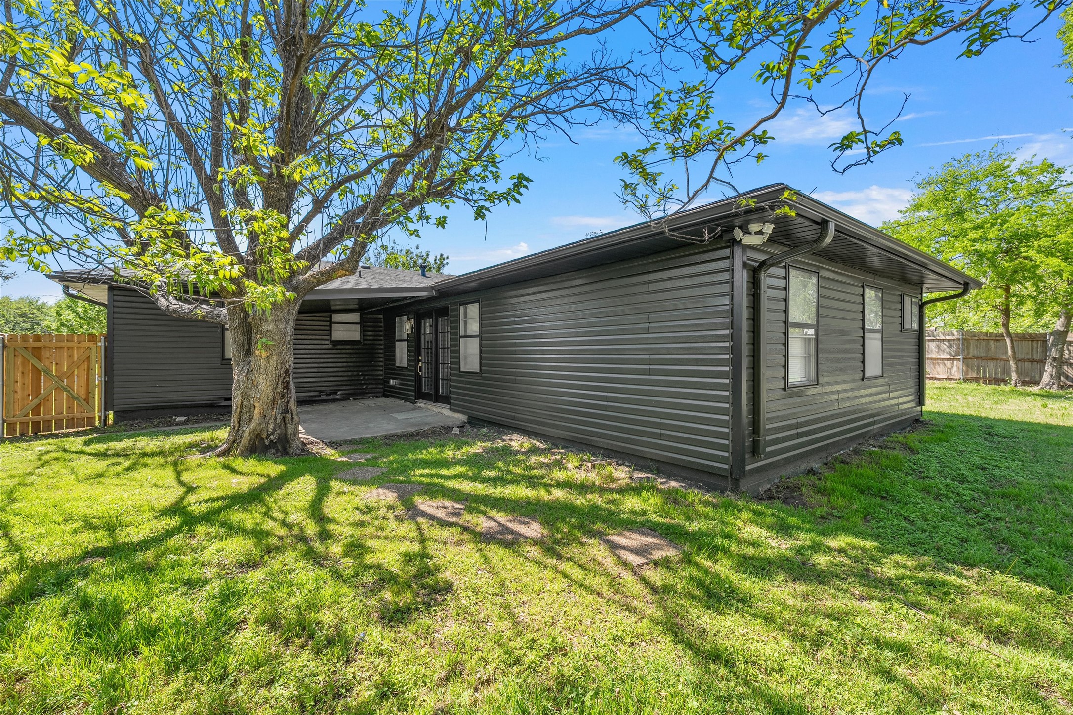 535 N Stefka Drive