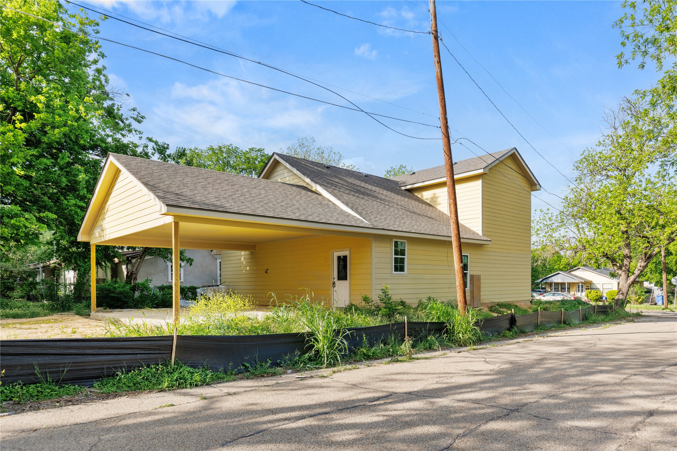 1100 N 16th Street