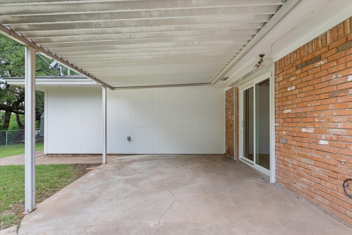 708 Wedgewood Drive