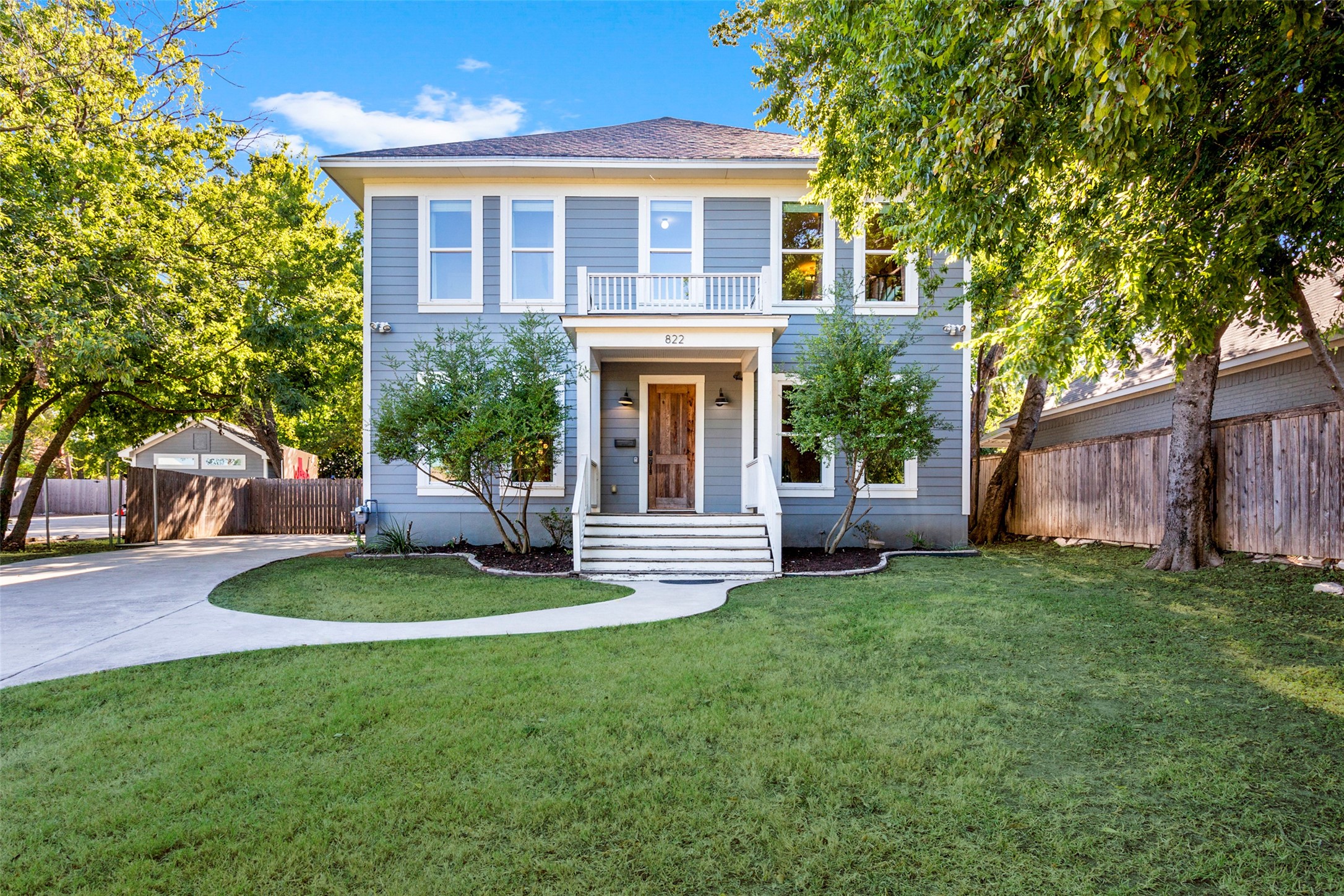 822 N 15th Street