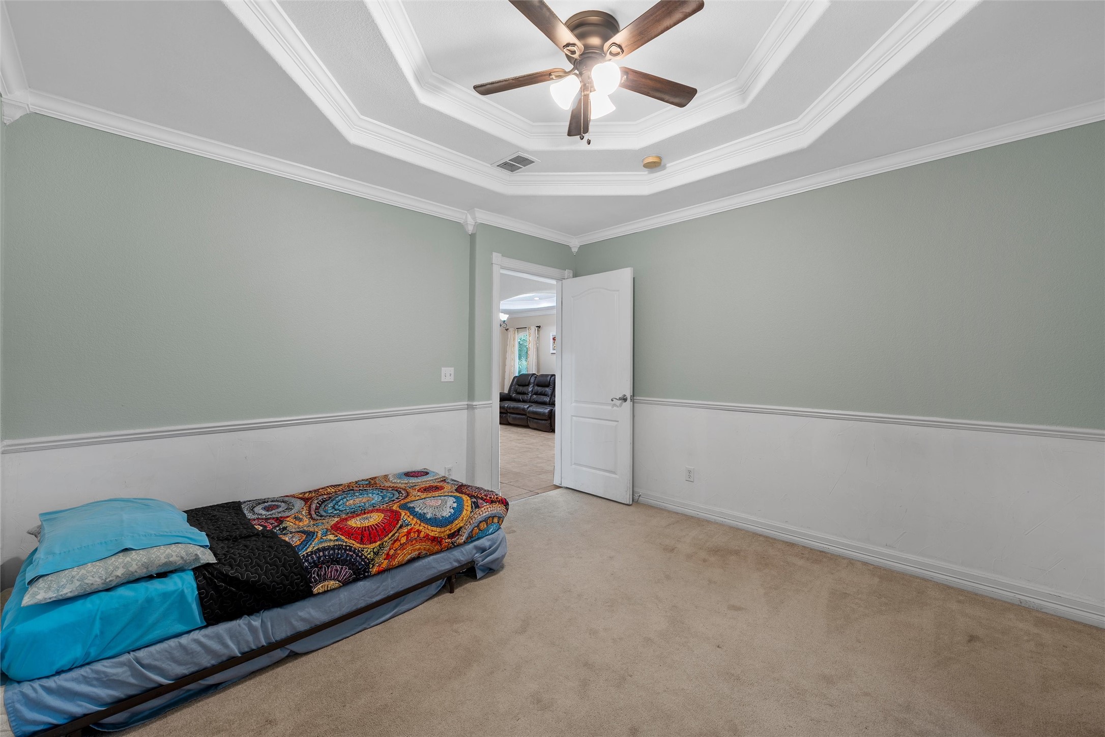 1701 Baylor Avenue