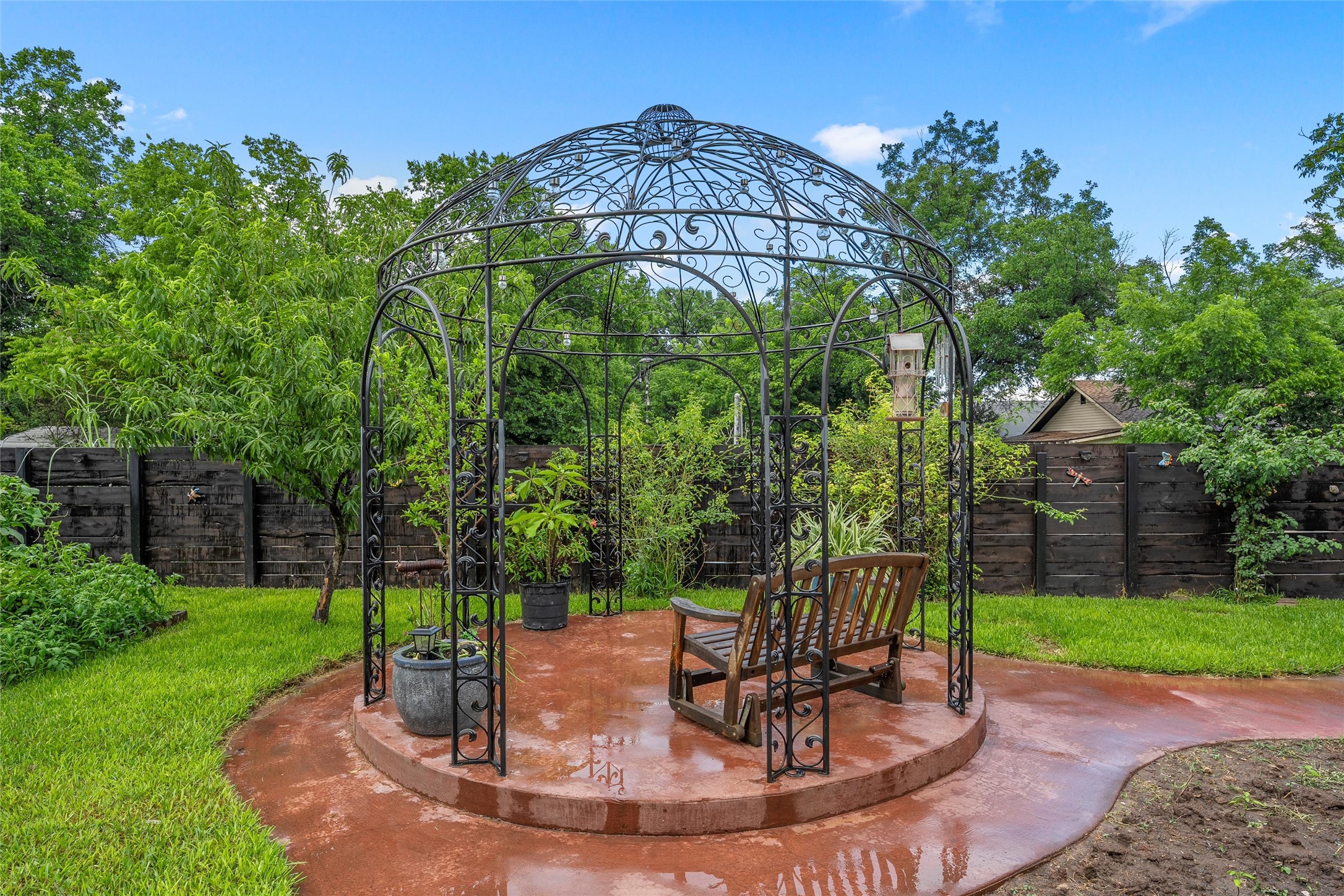 1701 Baylor Avenue