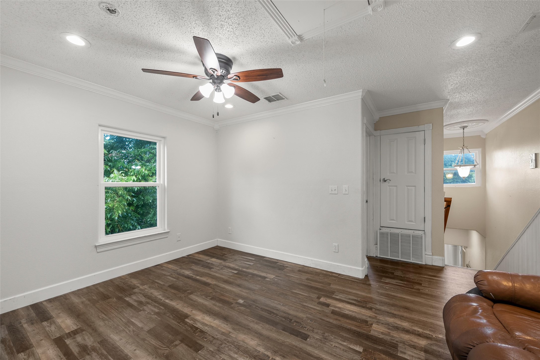 1701 Baylor Avenue