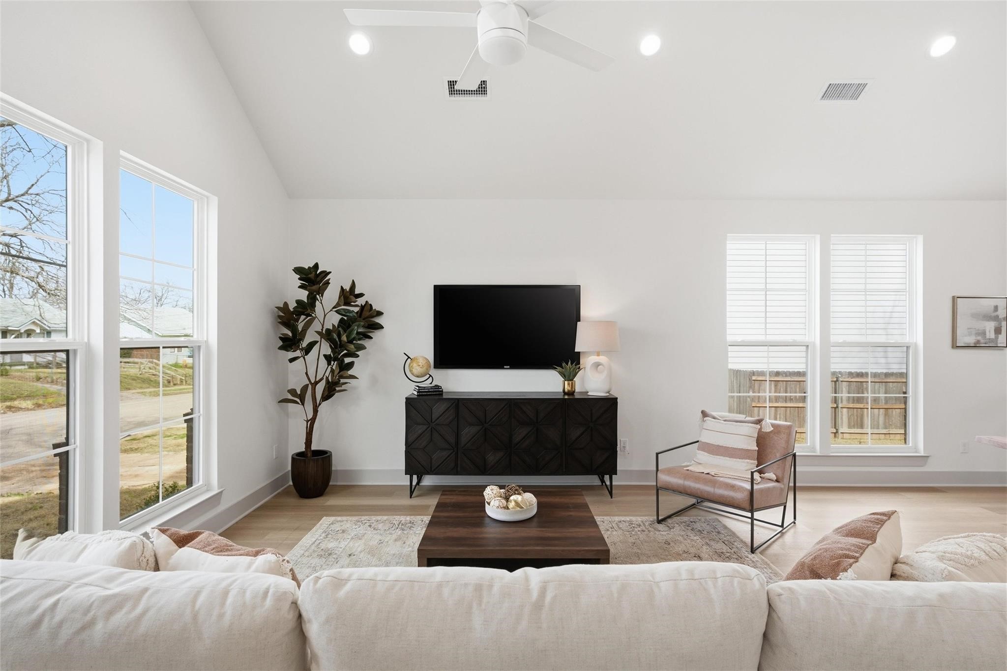 538 Proctor Avenue