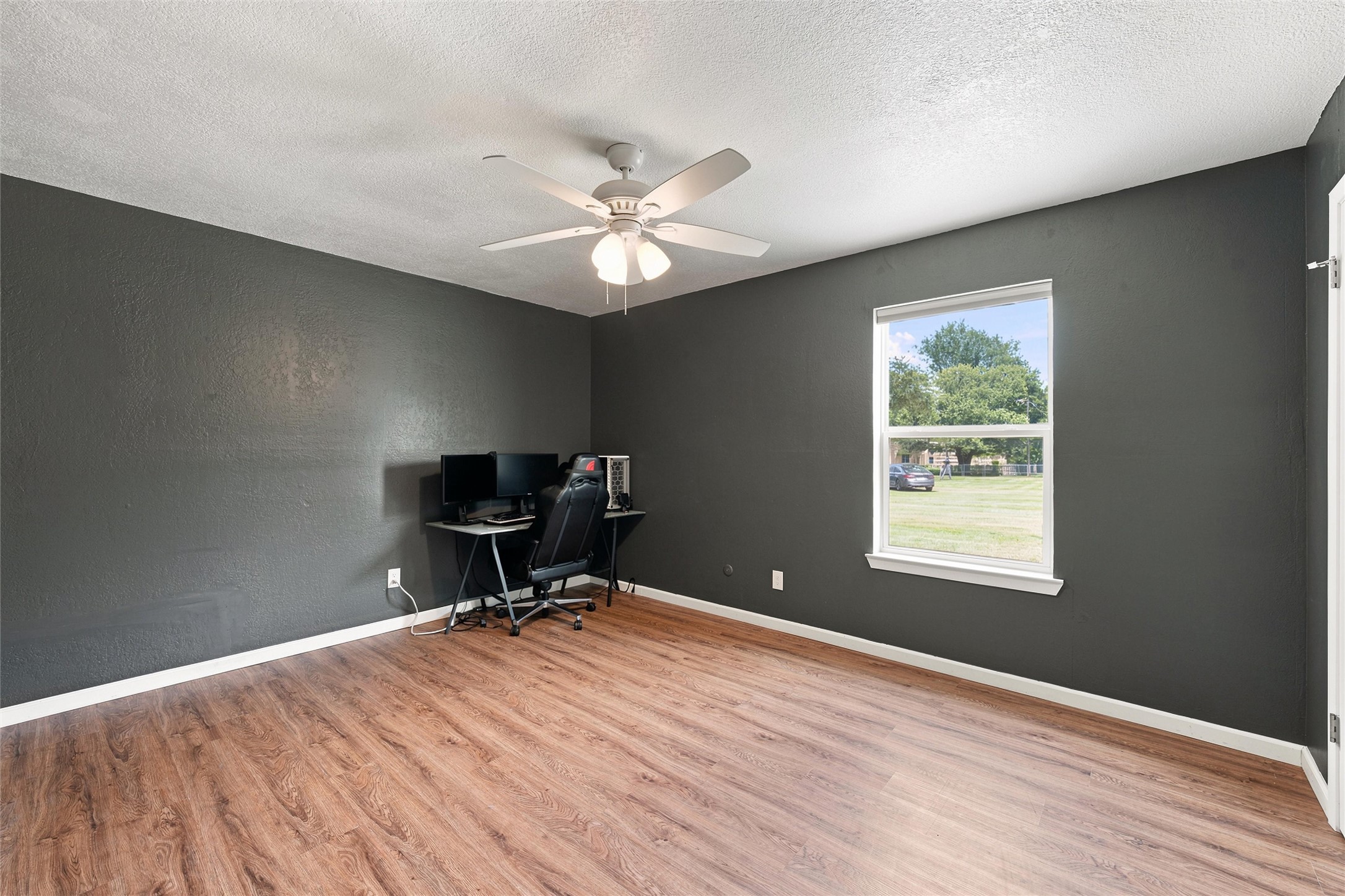 308 Oakwood Lane