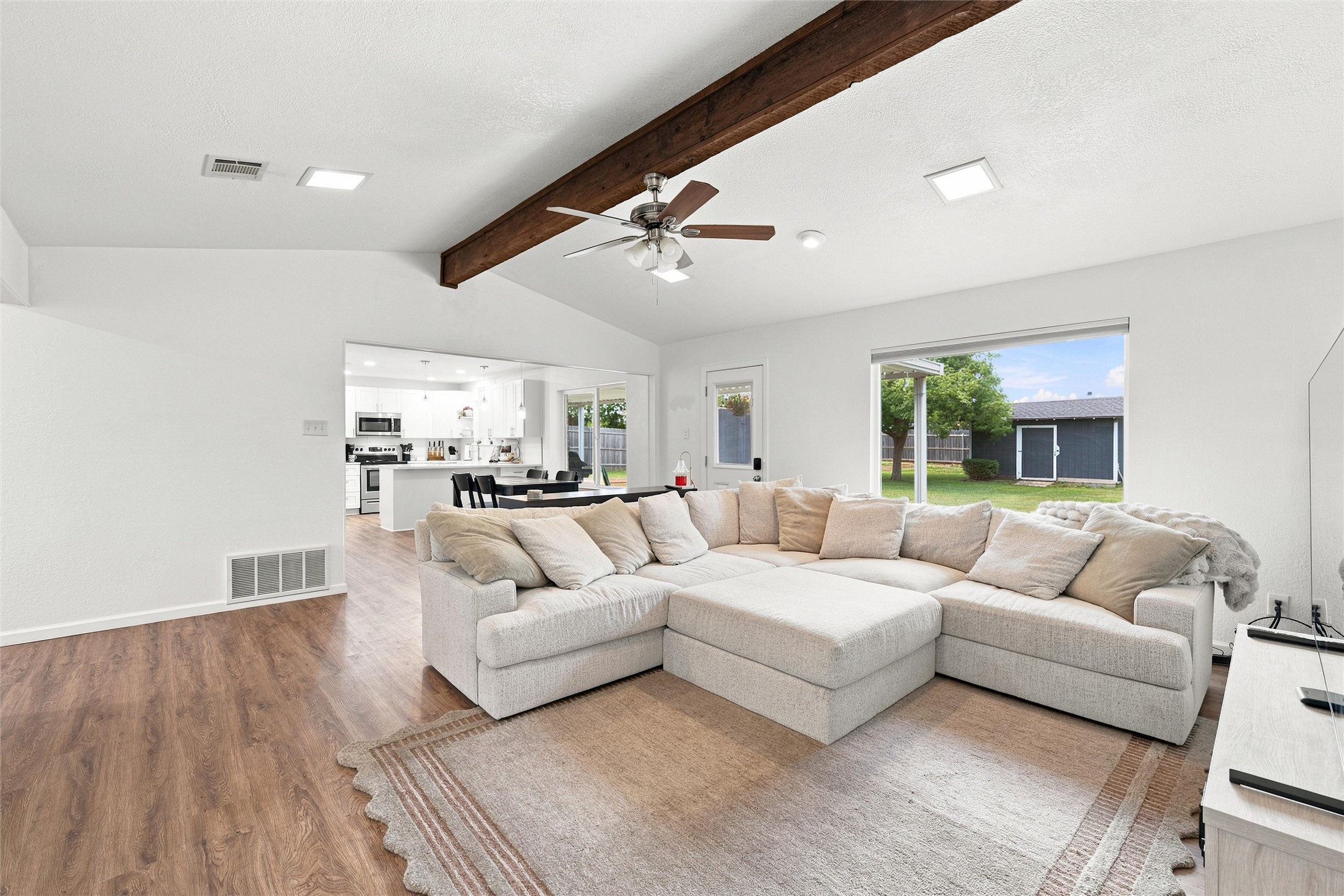 308 Oakwood Lane