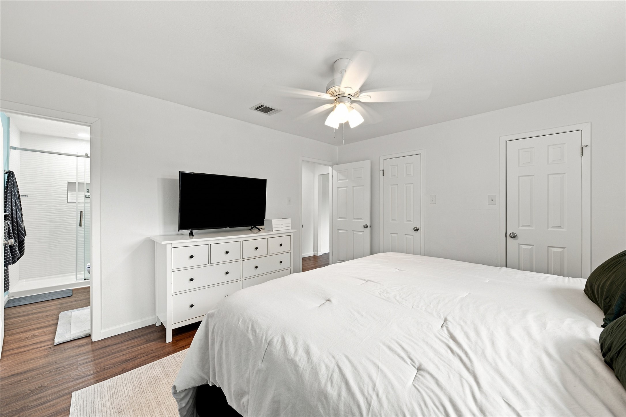 308 Oakwood Lane
