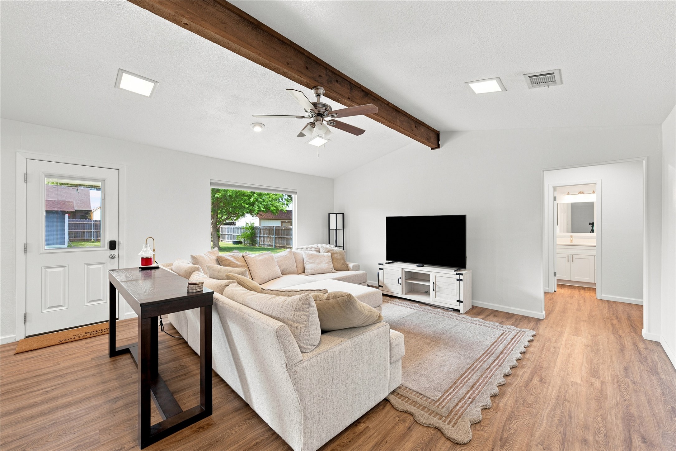 308 Oakwood Lane