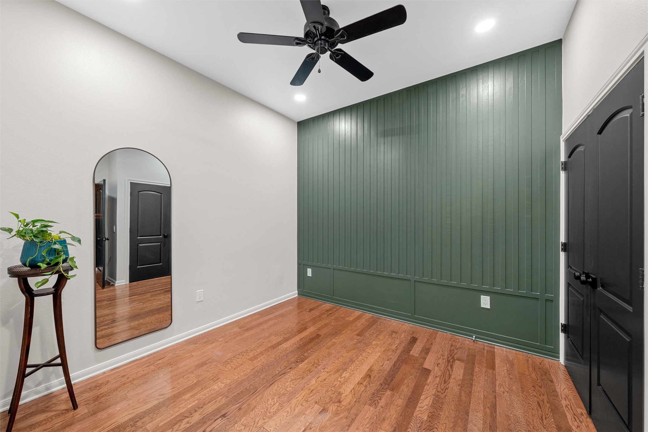 330 Austin Avenue 328