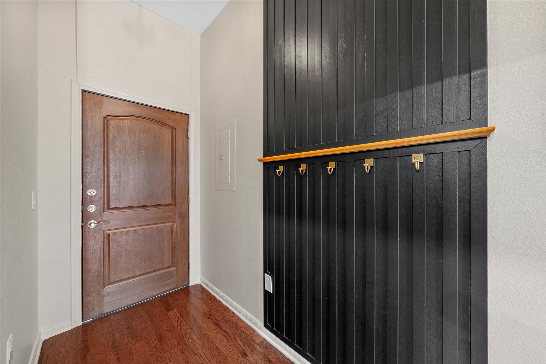 330 Austin Avenue 328