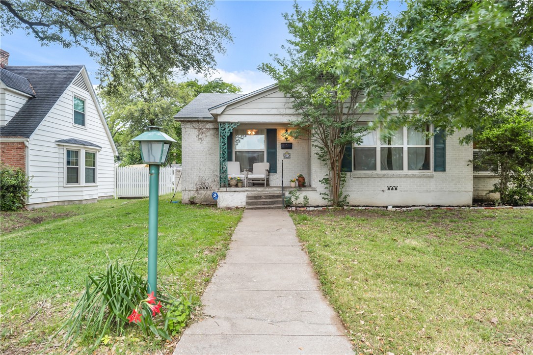 816 N 42nd Street