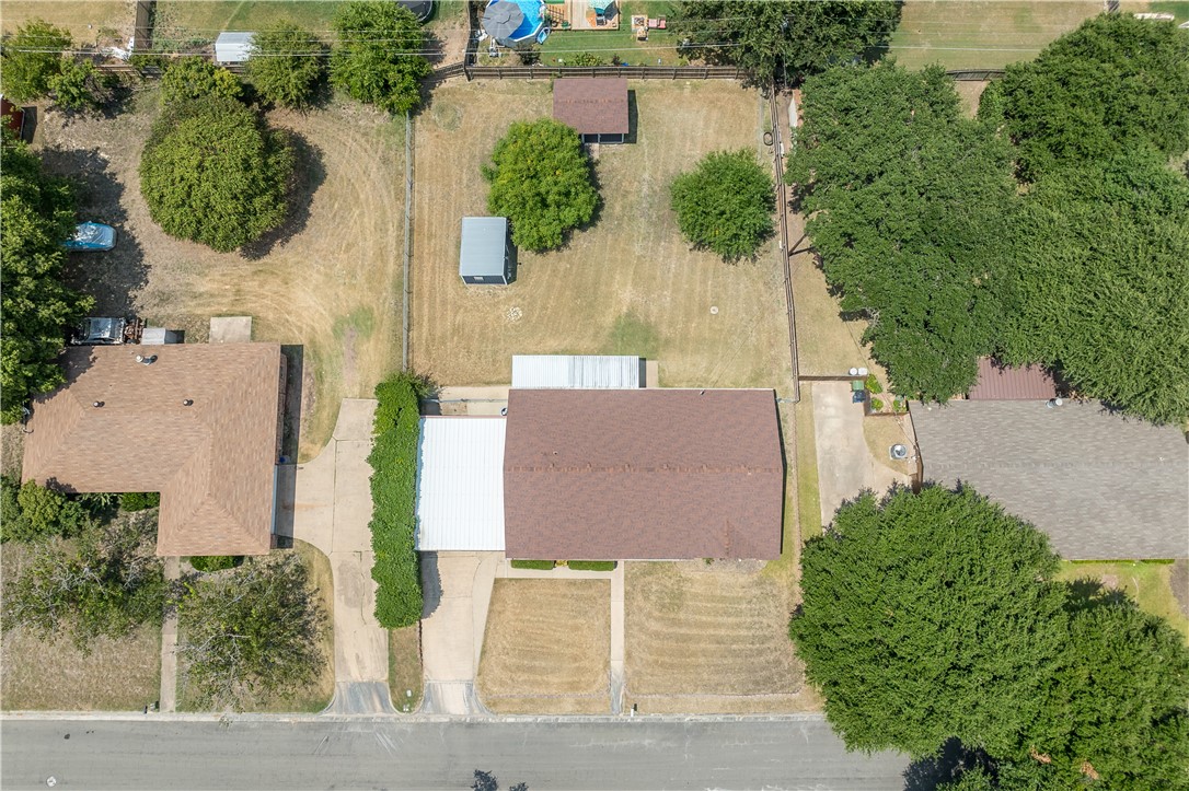 308 Oakwood Lane