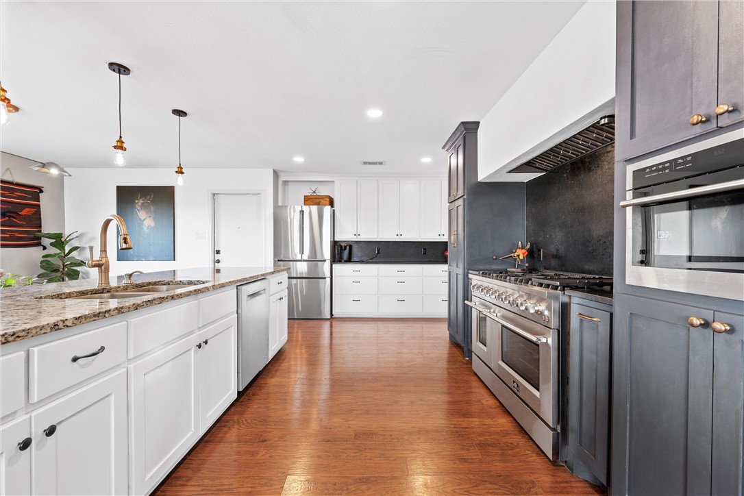 6471 Rosenthal Parkway