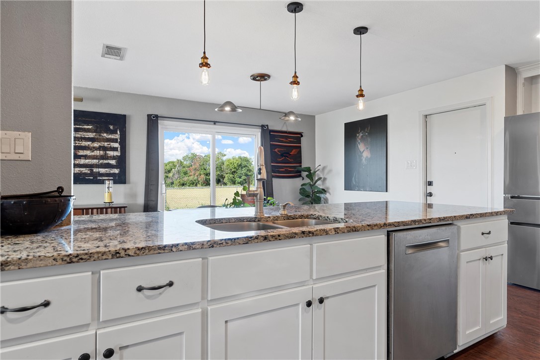 6471 Rosenthal Parkway