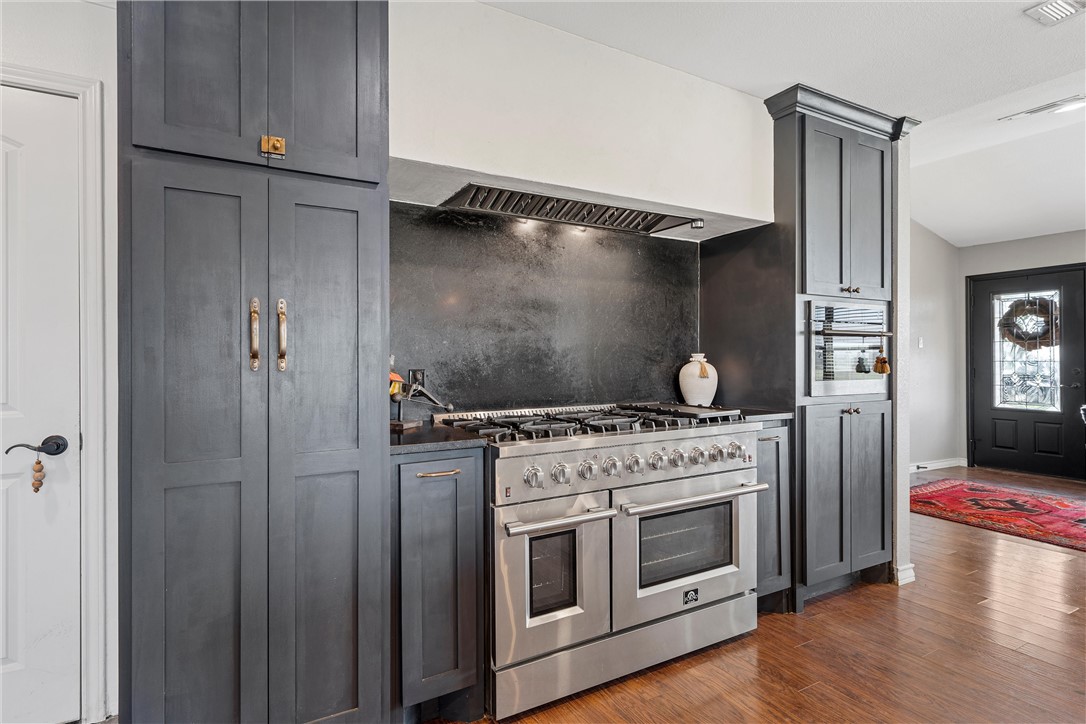 6471 Rosenthal Parkway
