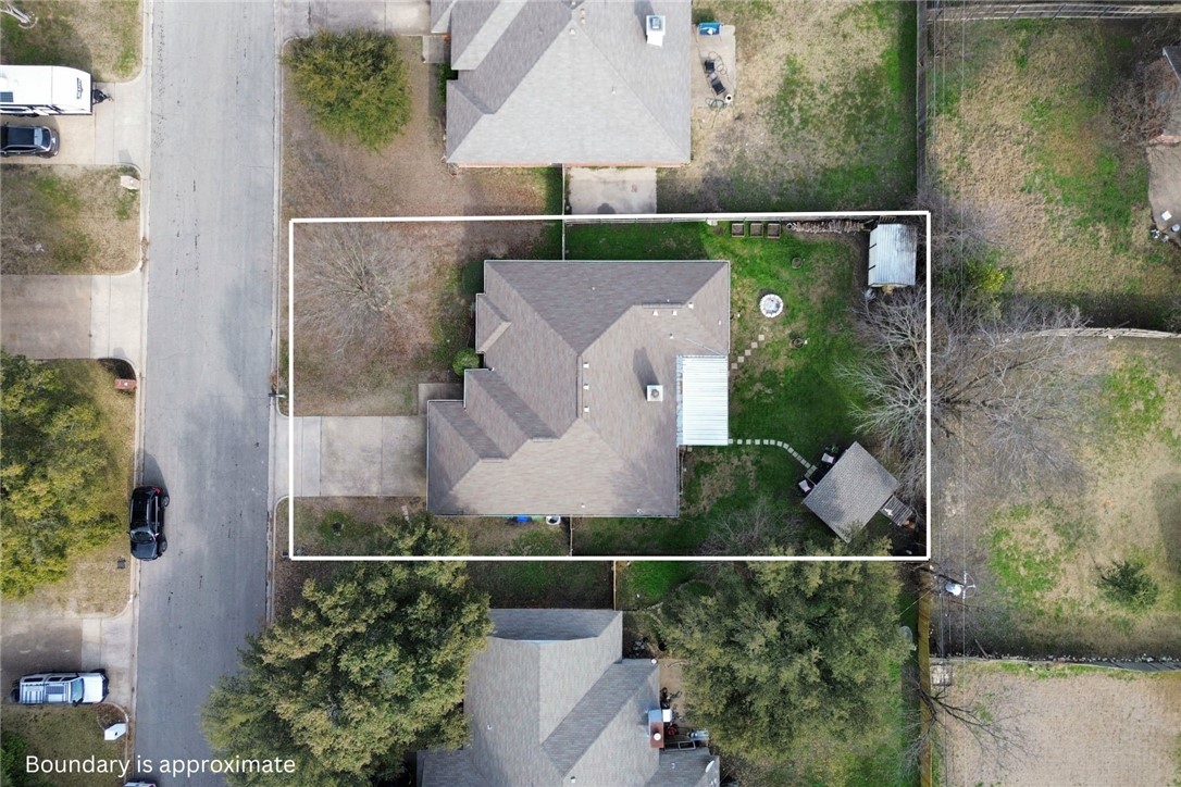 10604 Apache Drive
