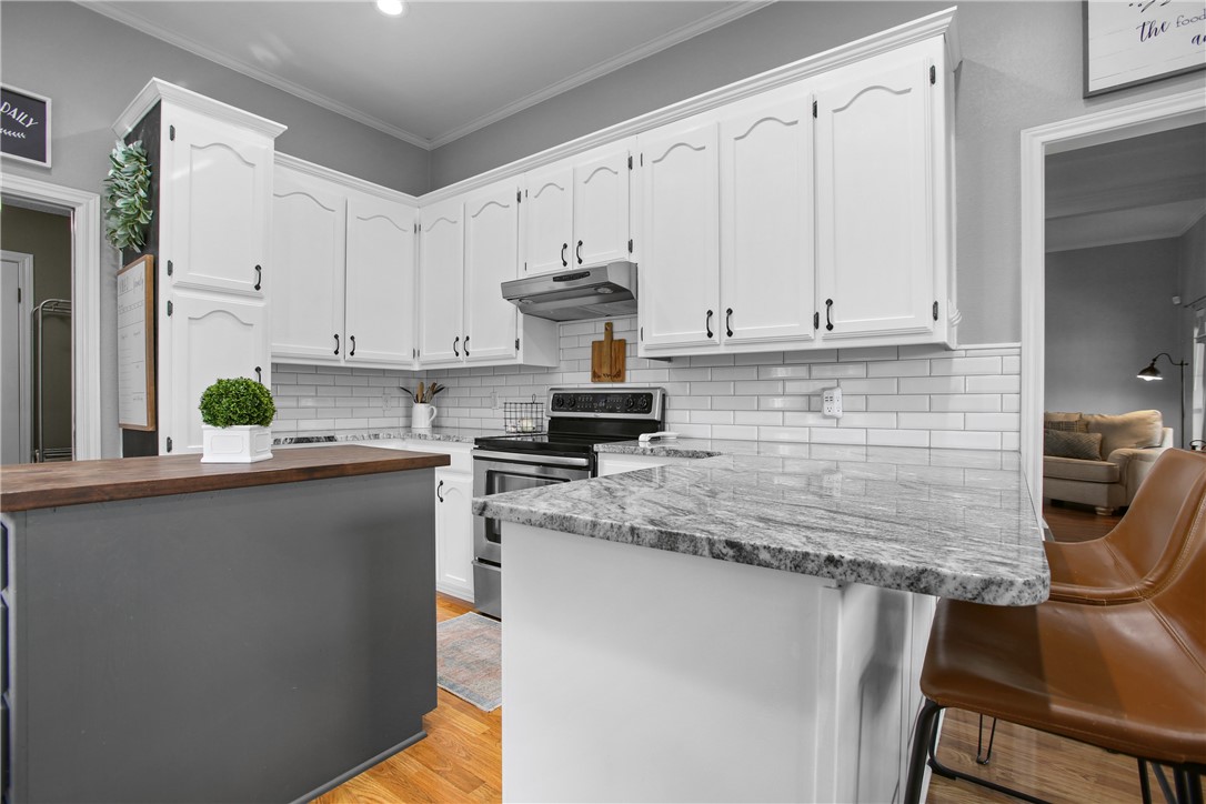 10604 Apache Drive