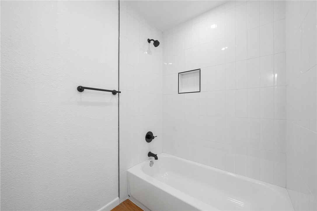 1225 N 6th Street