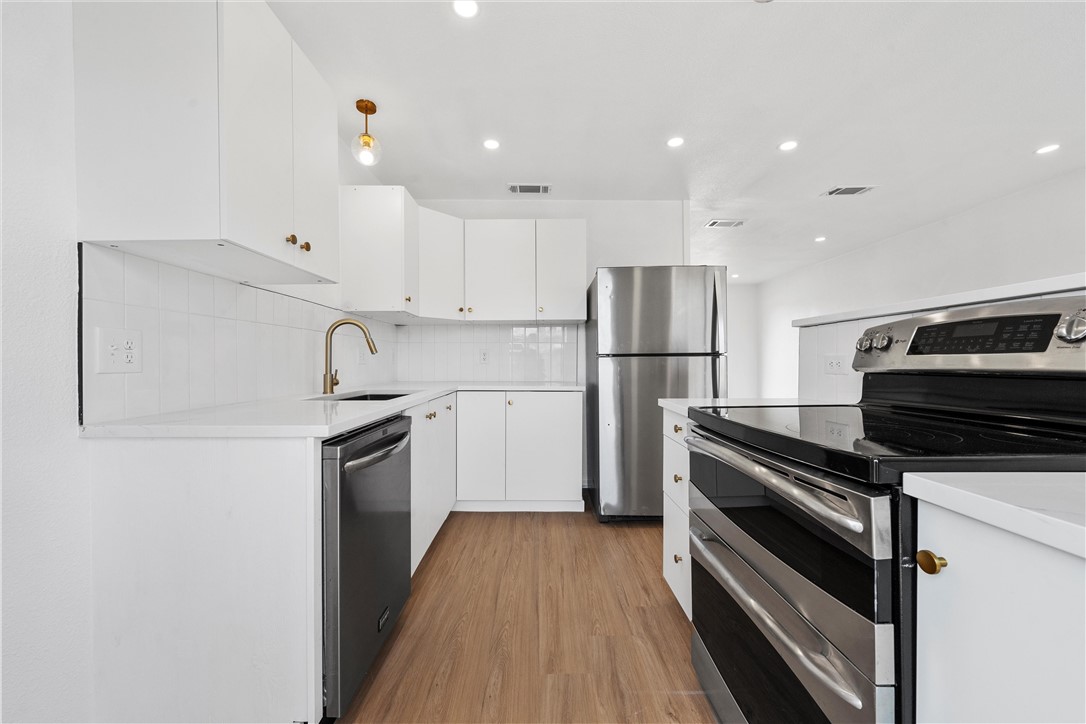 1225 N 6th Street