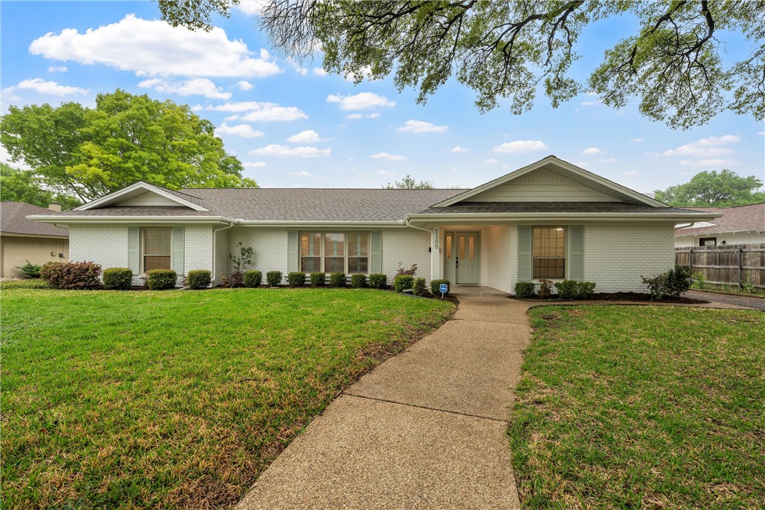 5305 Lake Highlands Drive