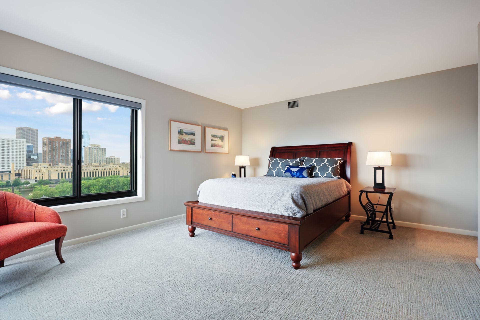 110 Bank Street SE Unit: 903