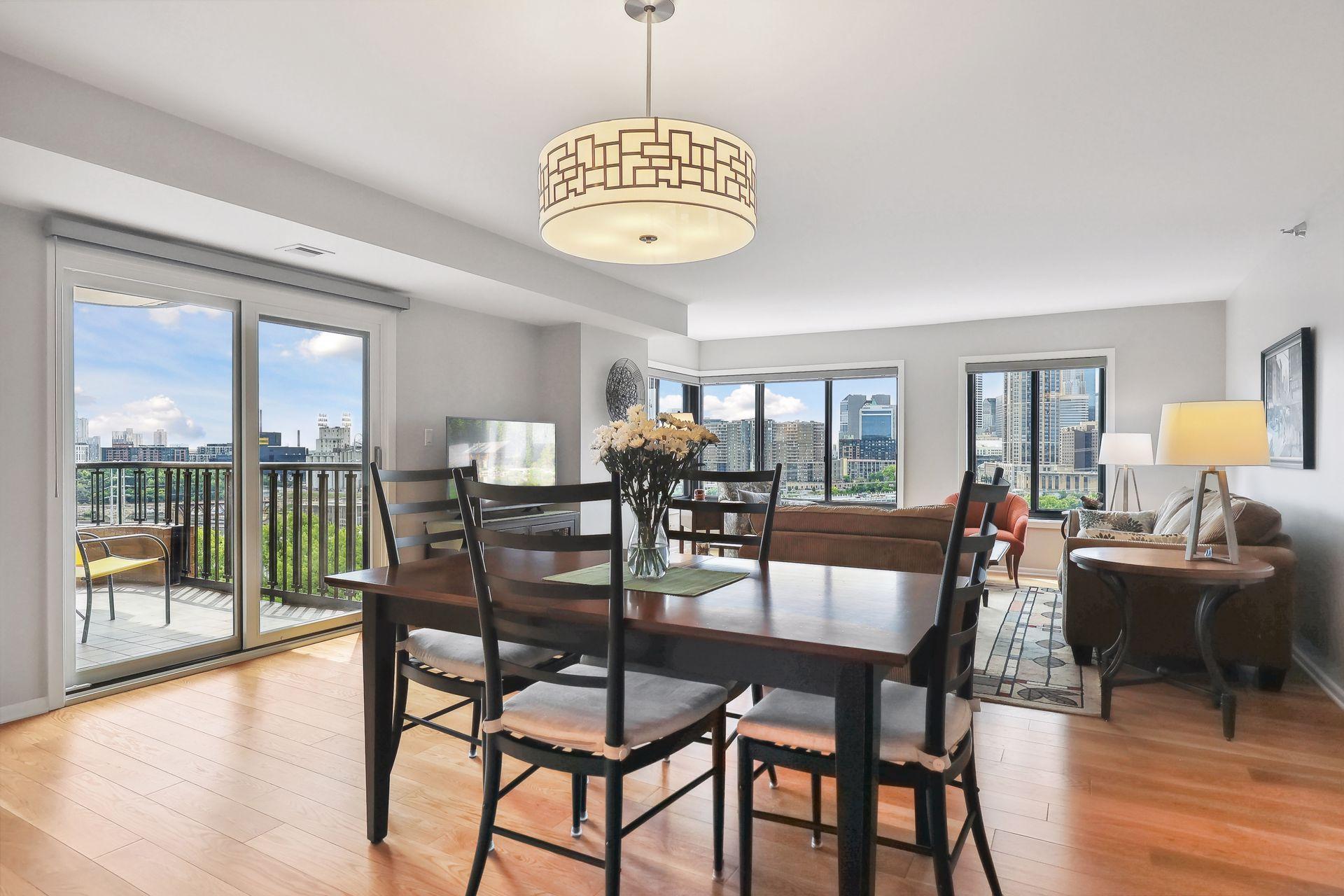 110 Bank Street SE Unit: 903