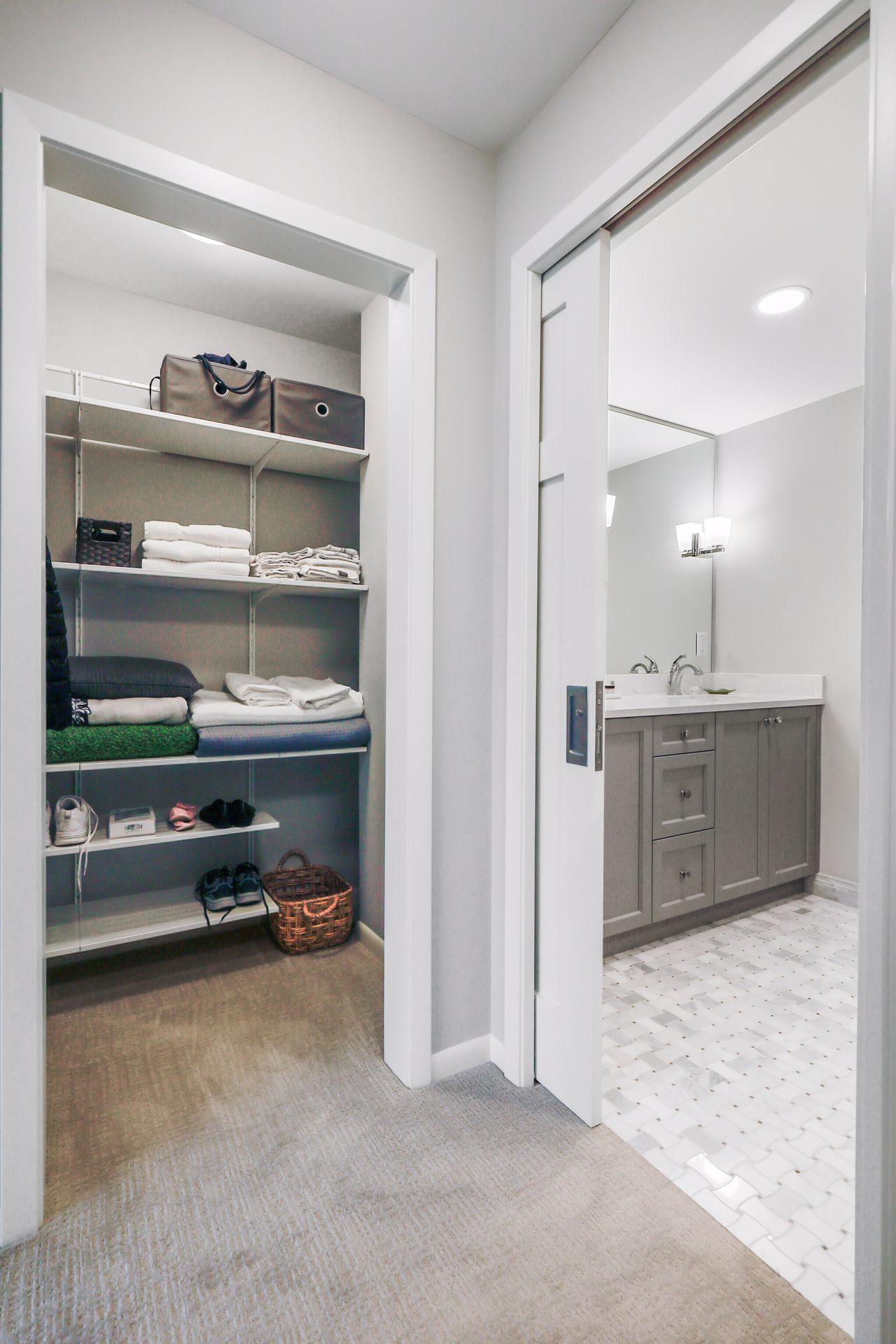 110 Bank Street SE Unit: 903