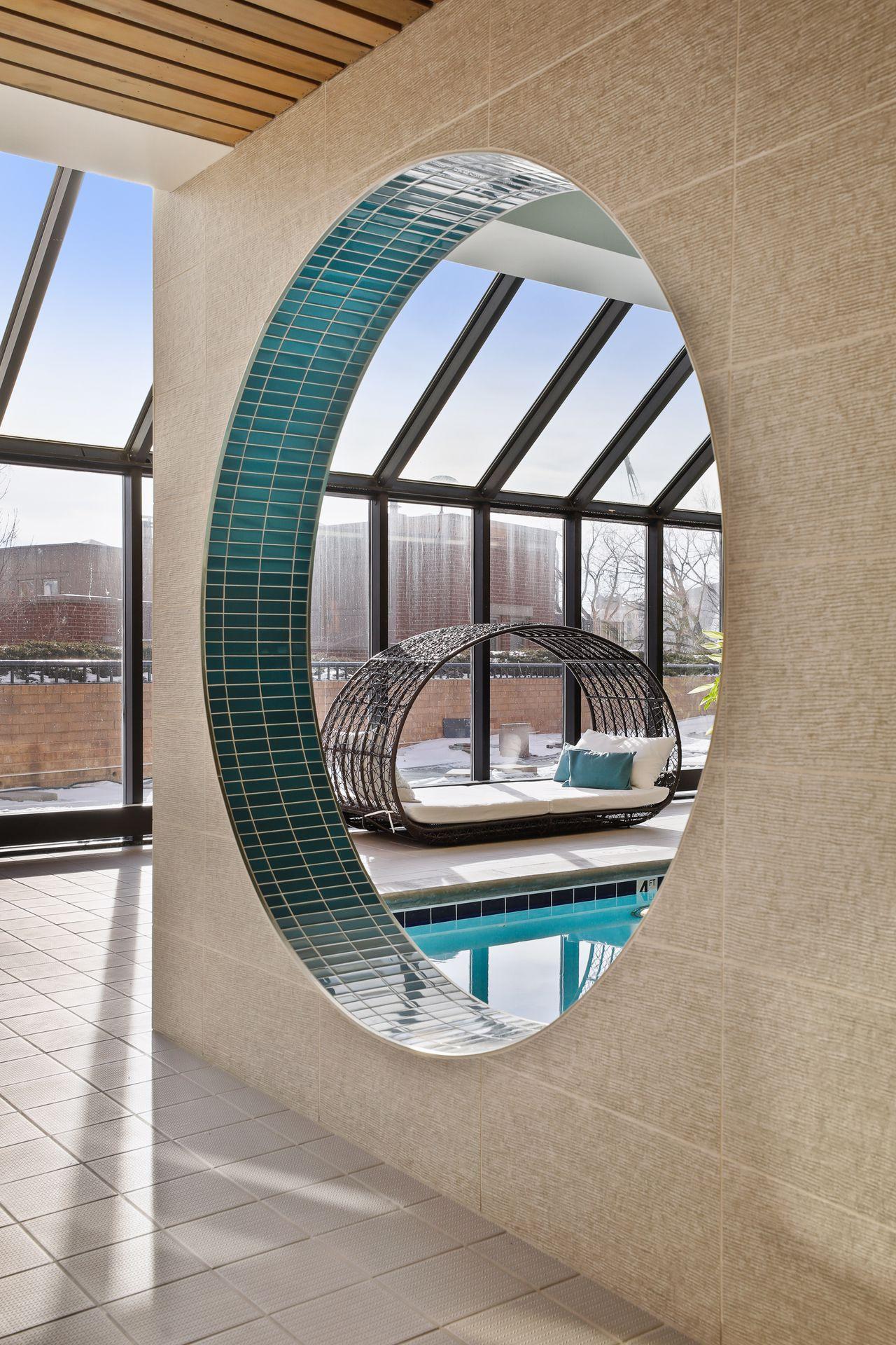 110 Bank Street SE Unit: 903