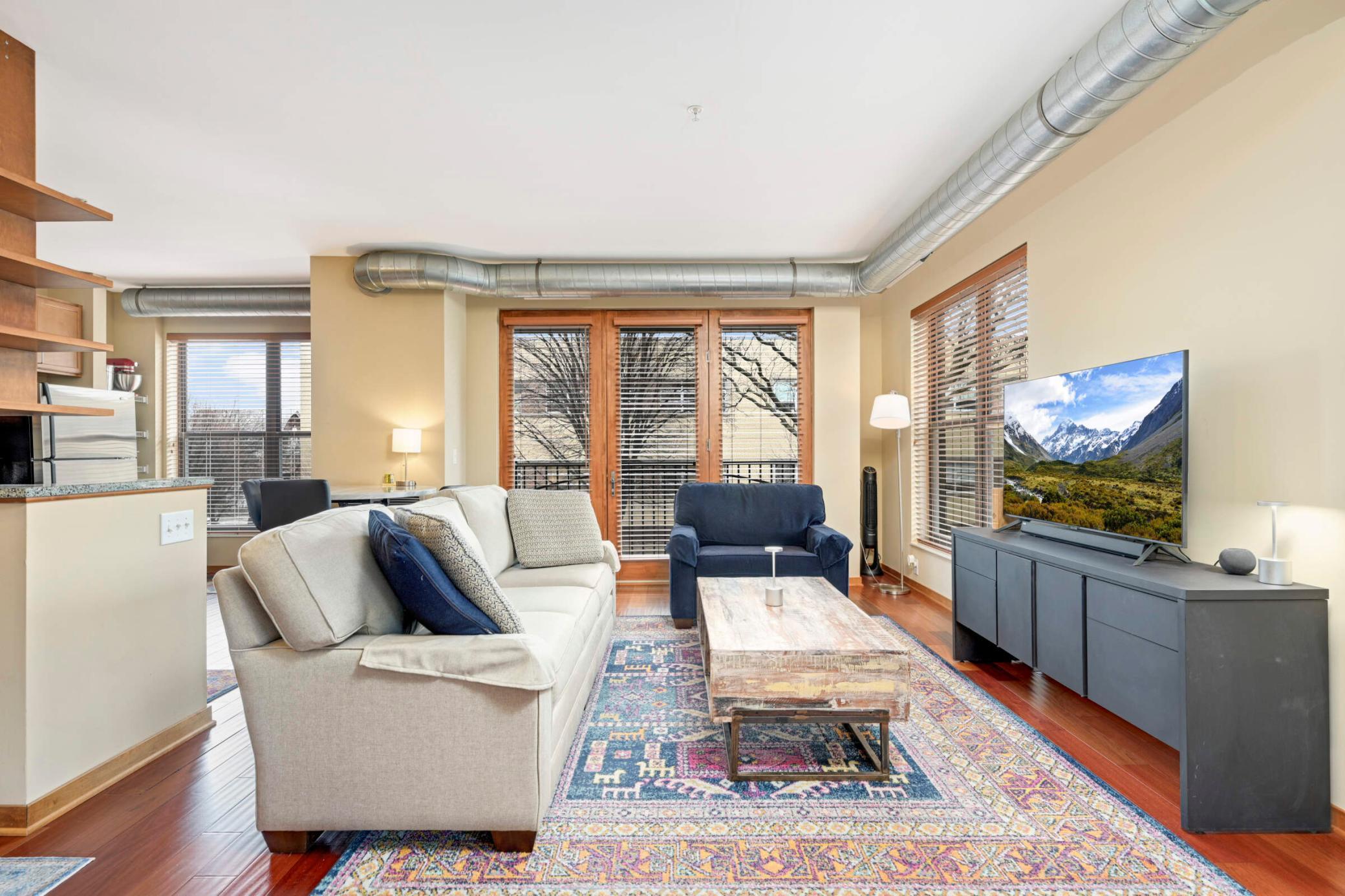 15 E Franklin Avenue Unit: 232
