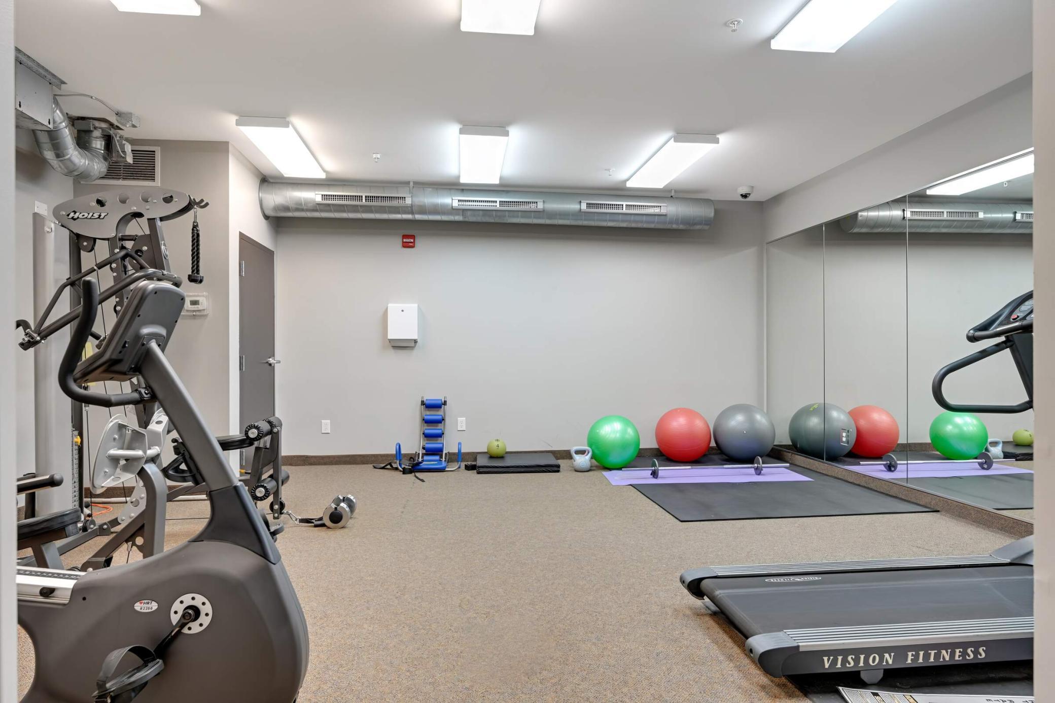 15 E Franklin Avenue Unit: 232