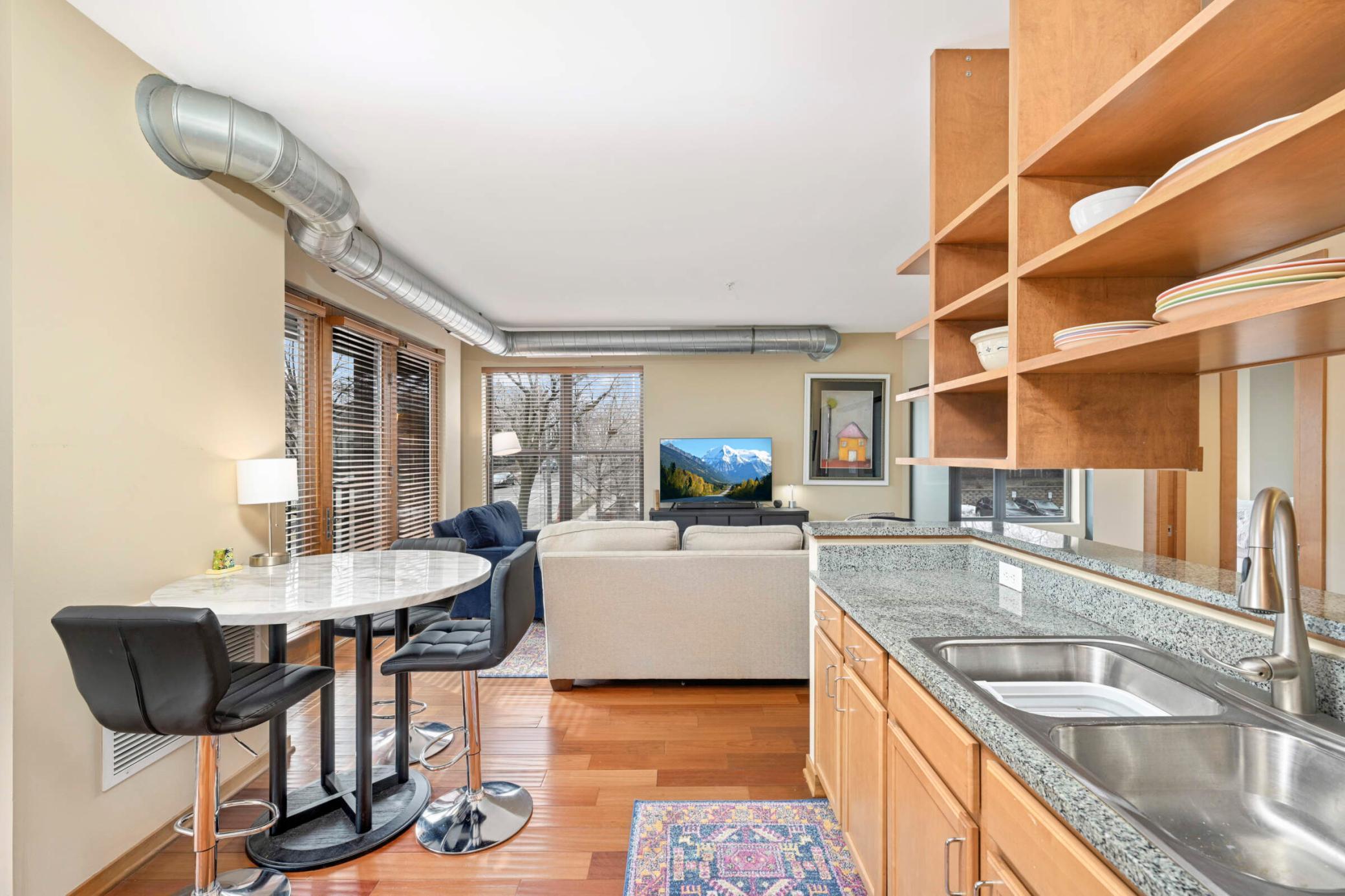 15 E Franklin Avenue Unit: 232