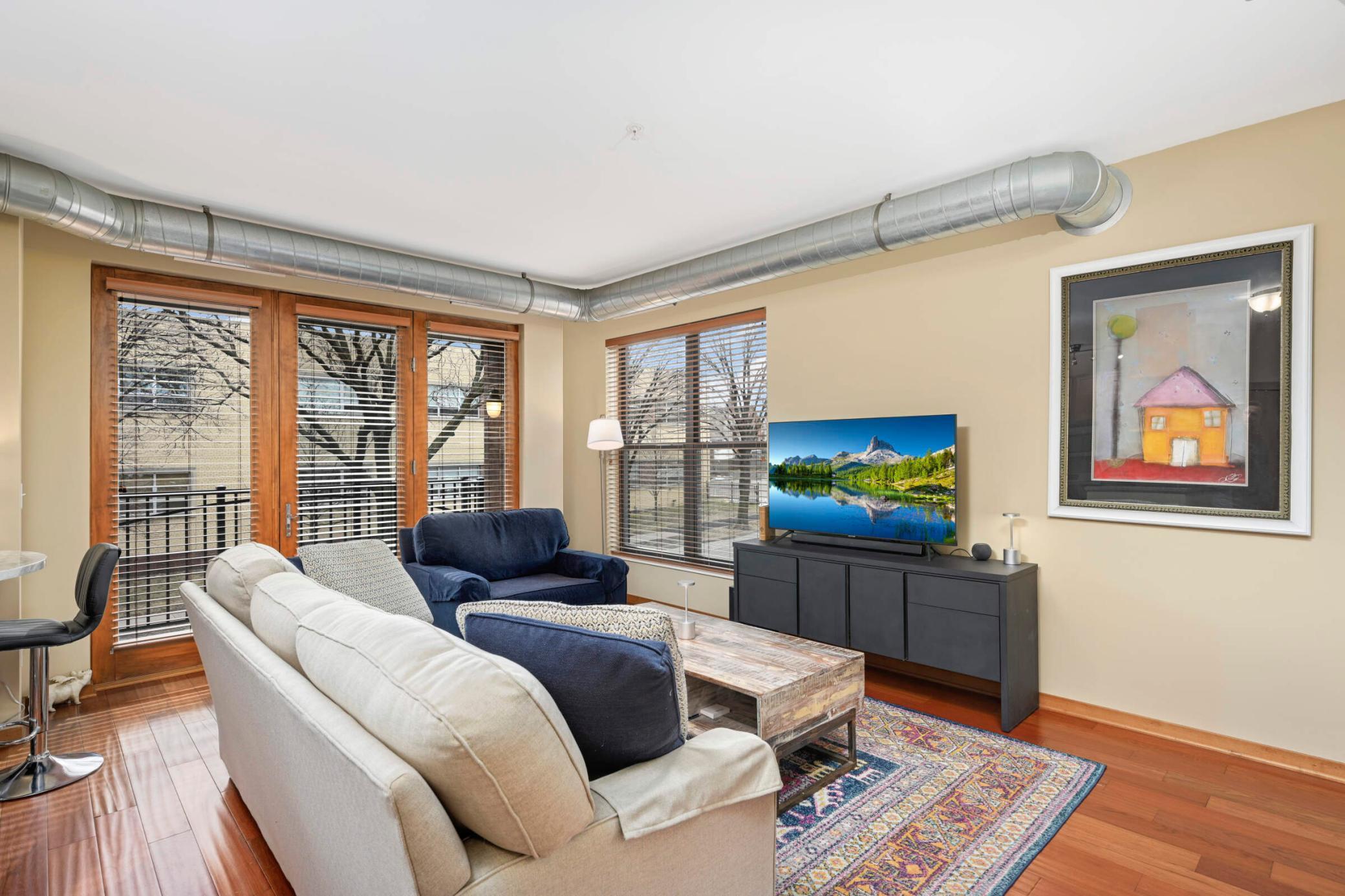 15 E Franklin Avenue Unit: 232