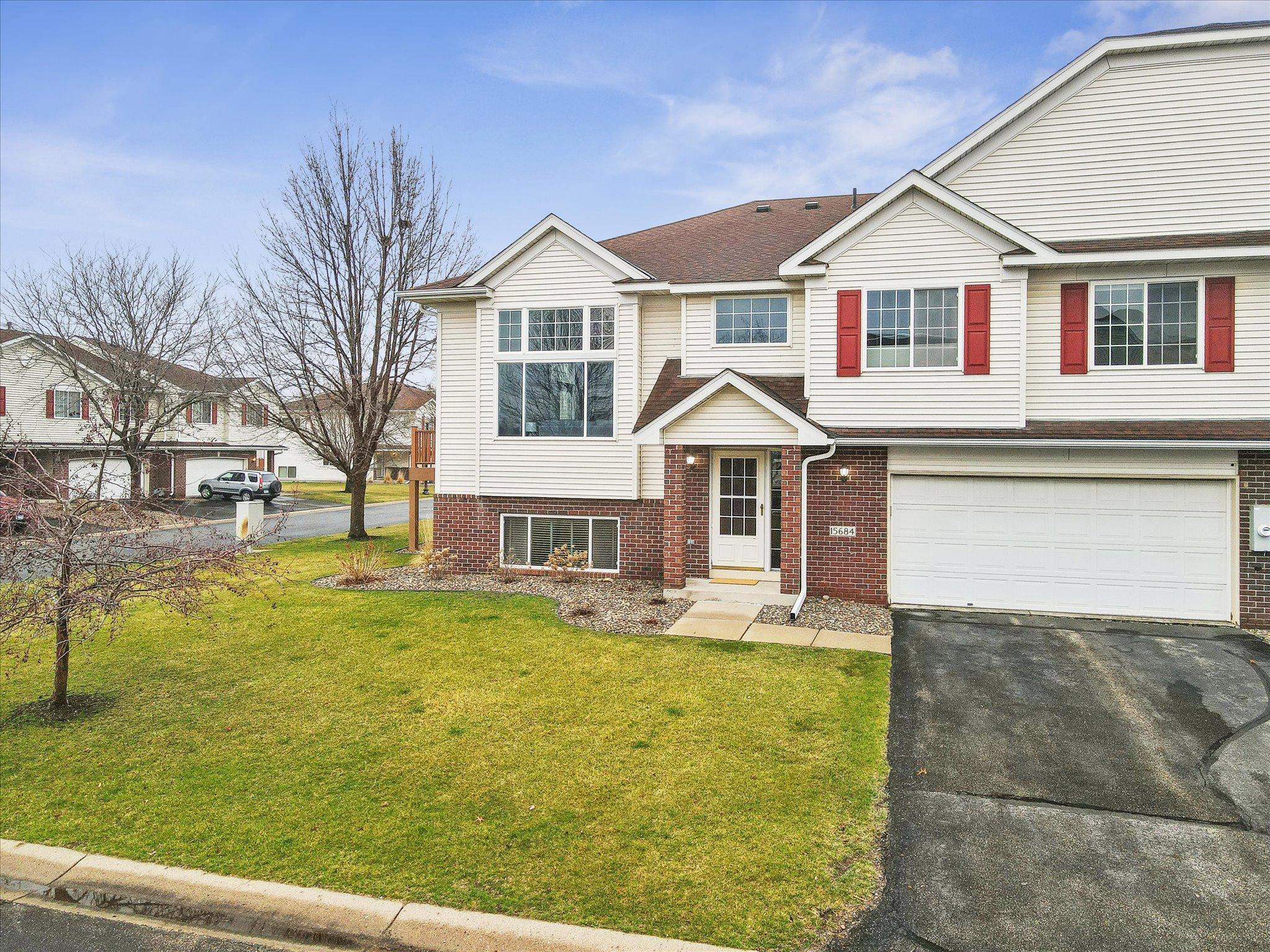 15684 Chasewood Court