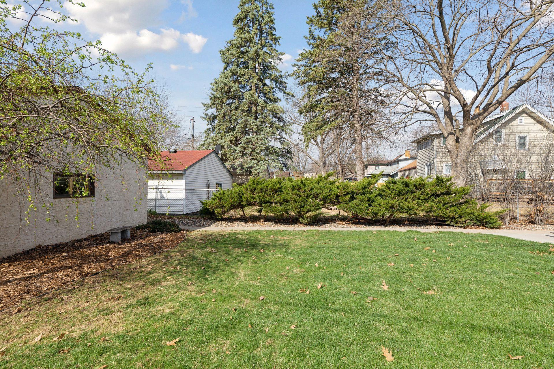 680 Arlington Avenue E