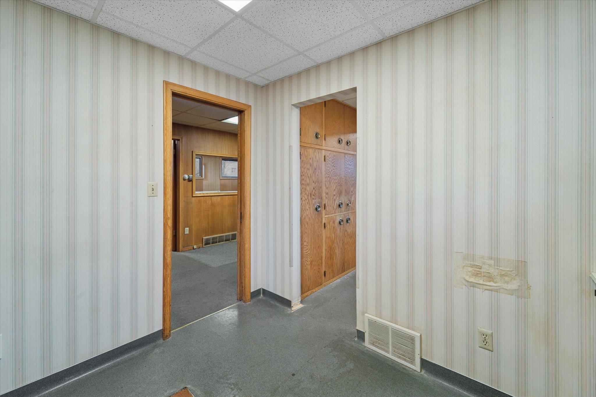 919 Maryland Avenue E