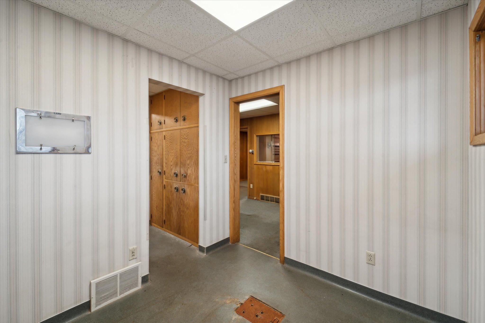 919 Maryland Avenue E