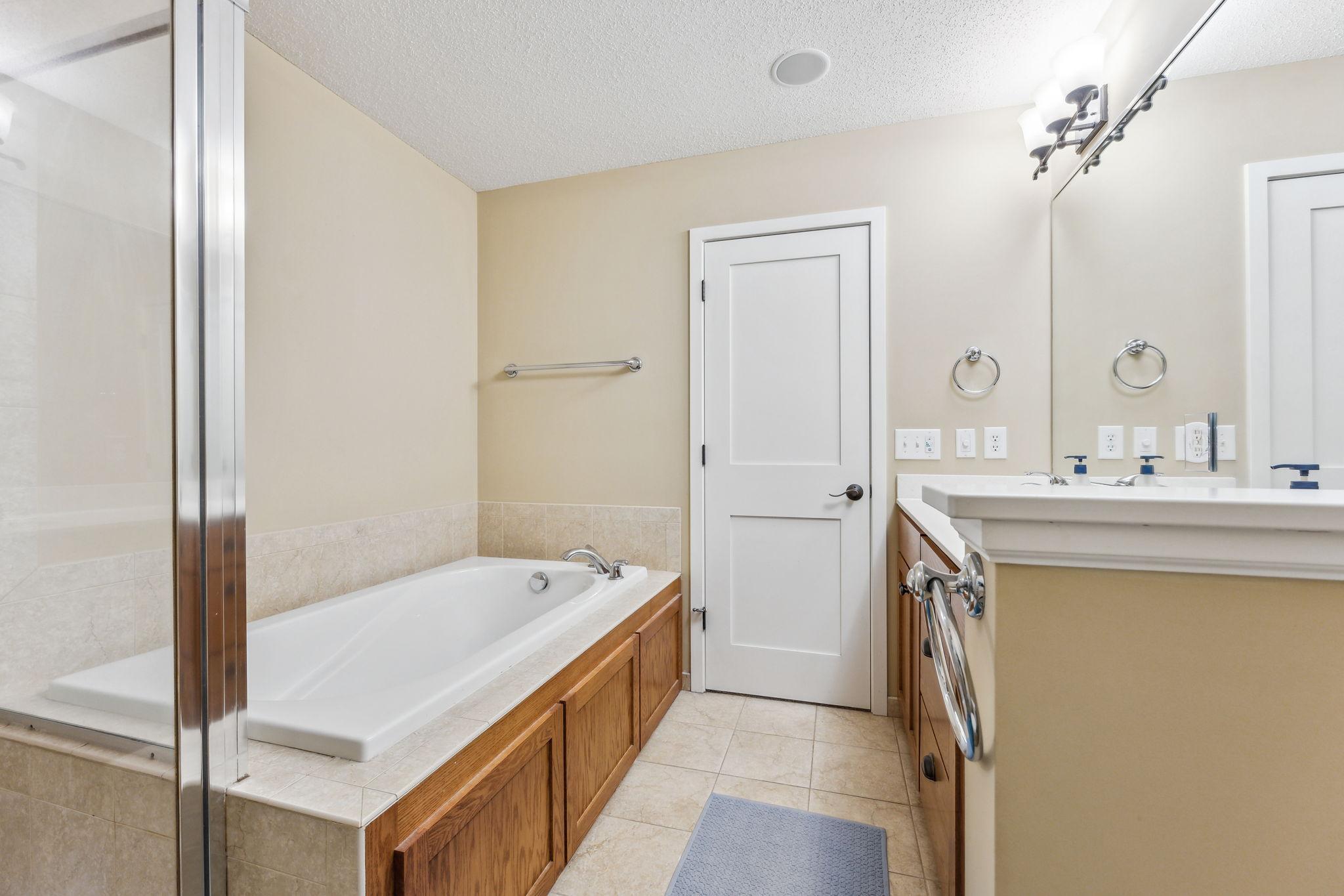 3551 Lemieux Circle