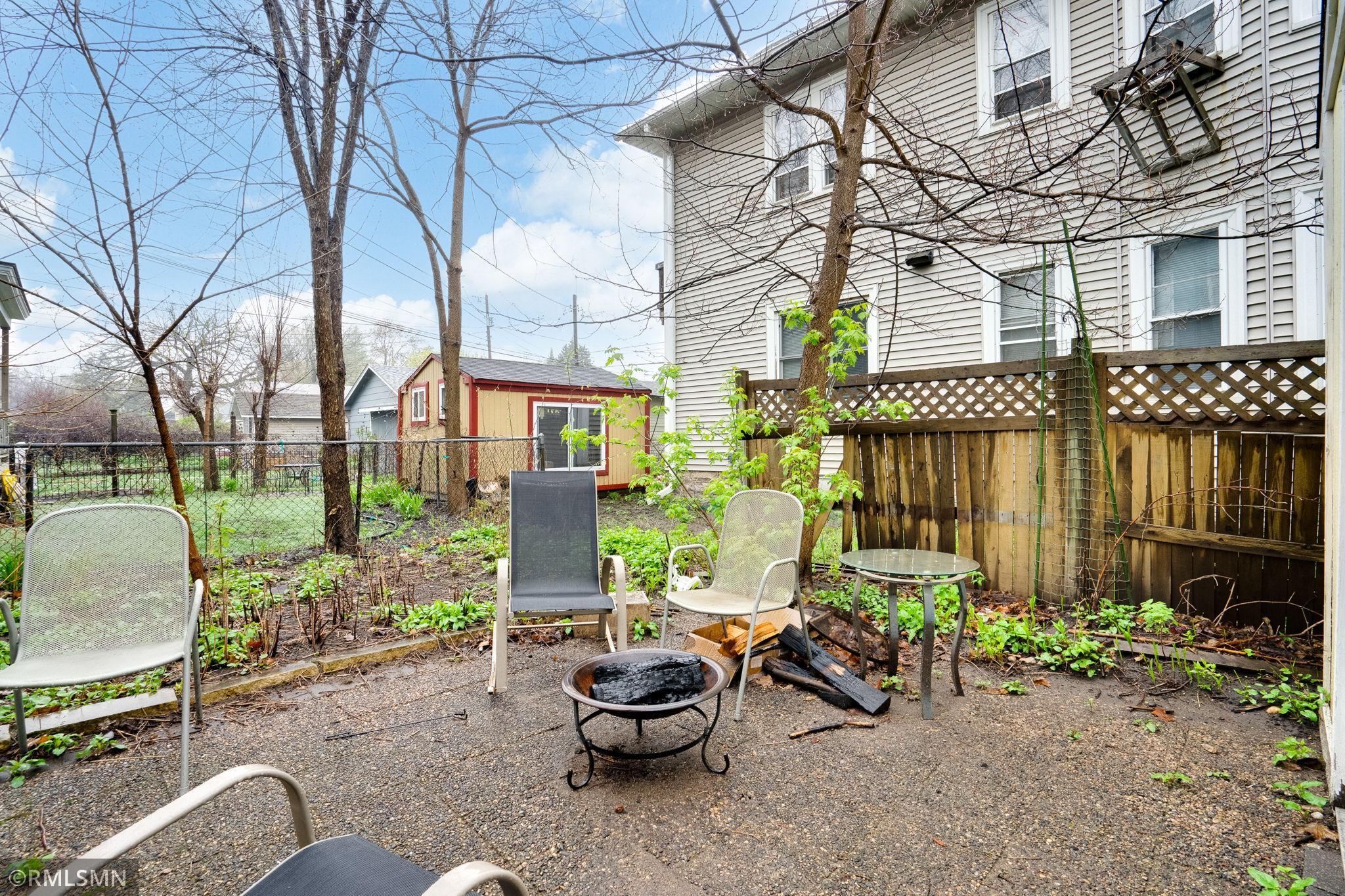 1223 Dayton Avenue